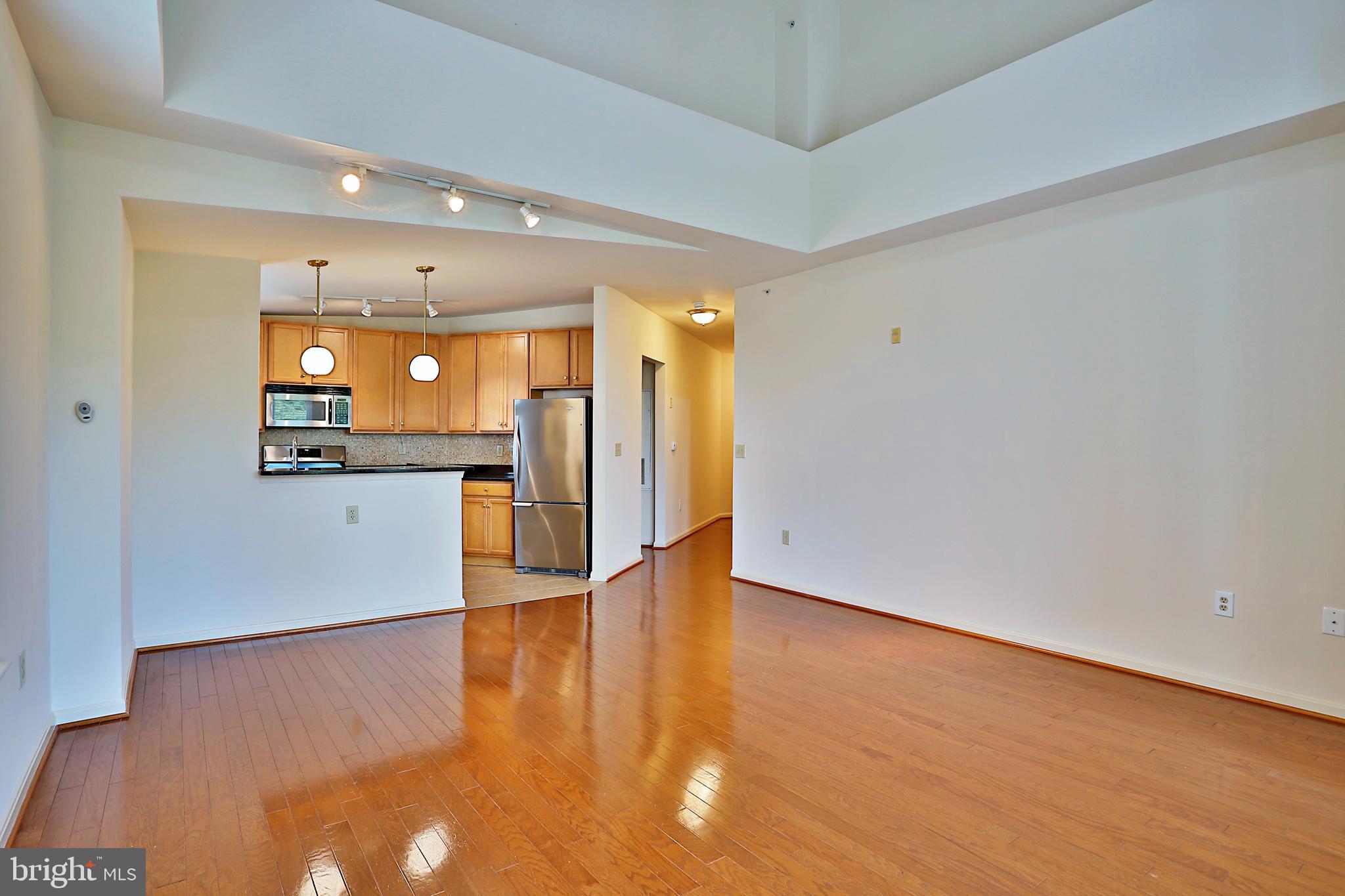 2655 PROSPERITY AVENUE 438