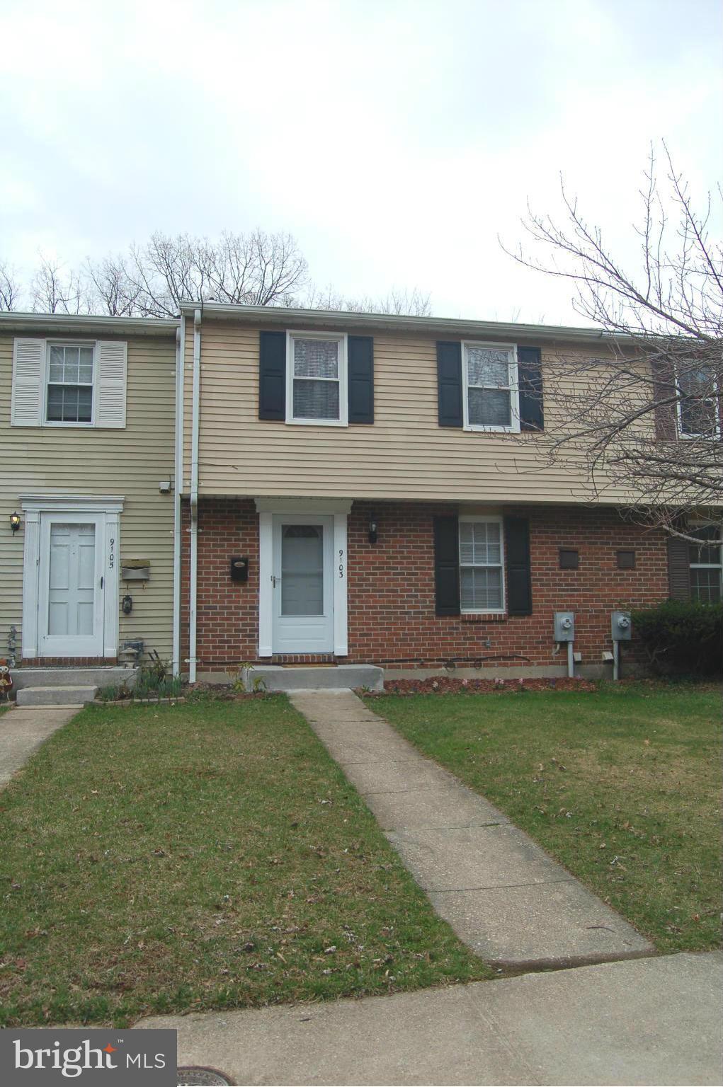 TOWN & COUNTRY APARTMENTS CARNEY - Residential