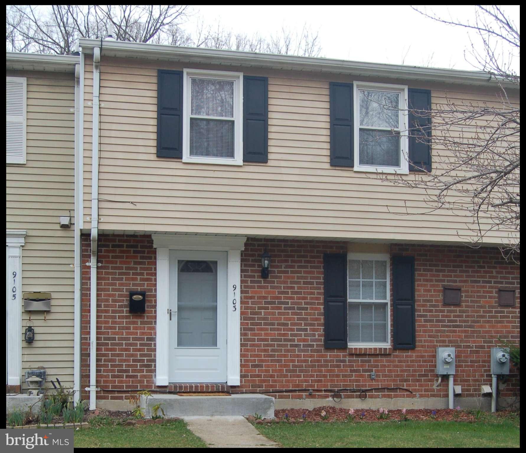 TOWN & COUNTRY APARTMENTS CARNEY - Residential