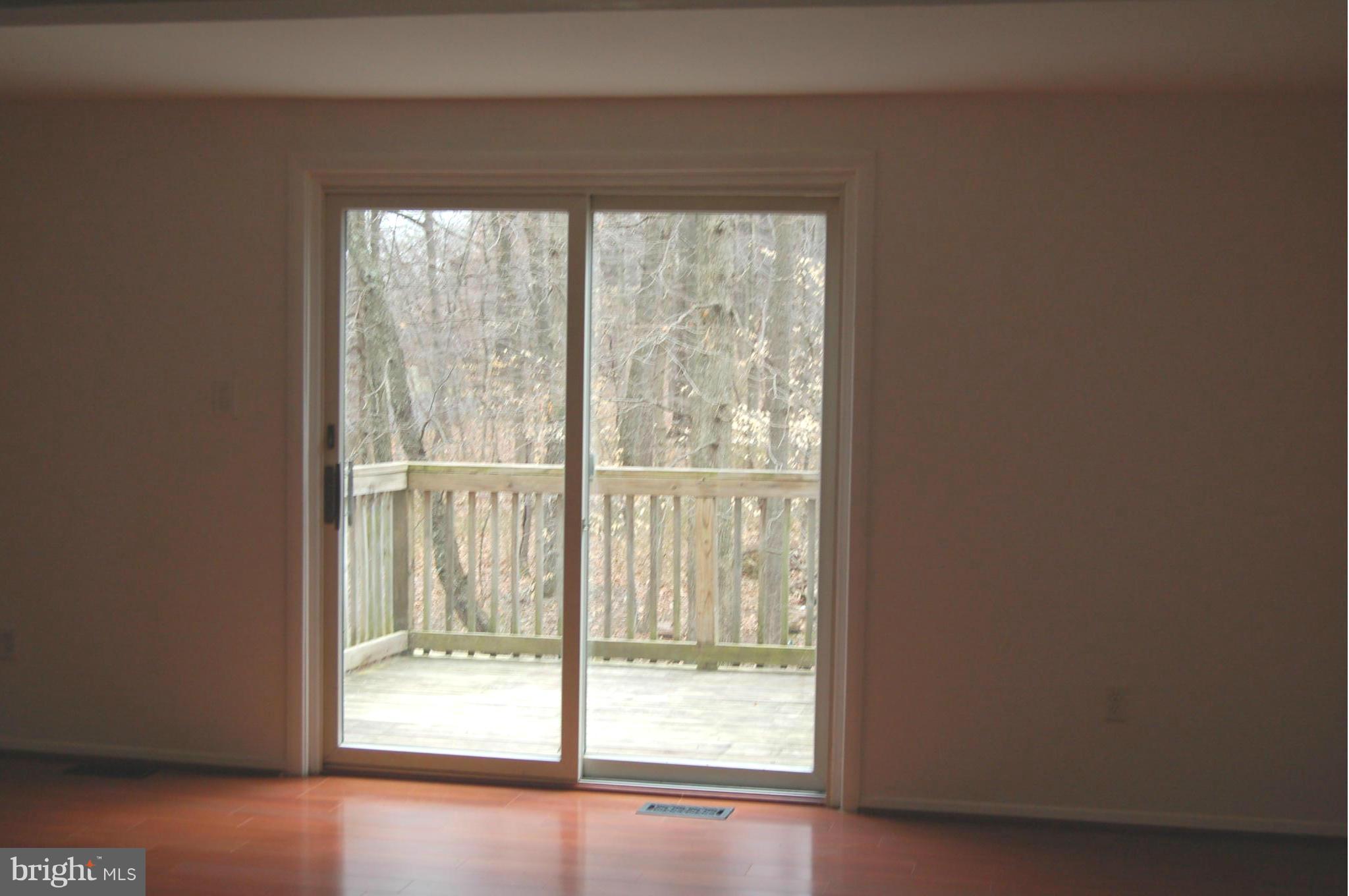 TOWN & COUNTRY APARTMENTS CARNEY - Residential