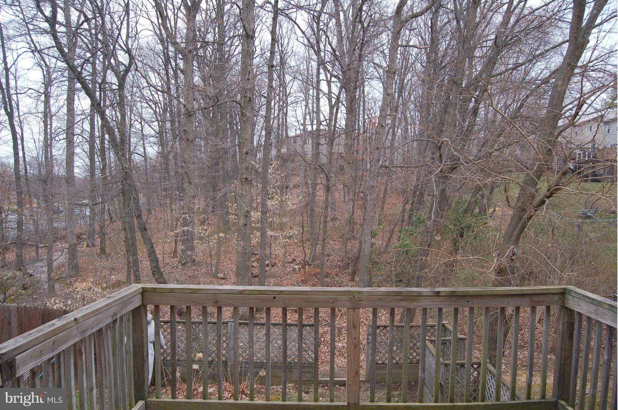 TOWN & COUNTRY APARTMENTS CARNEY - Residential