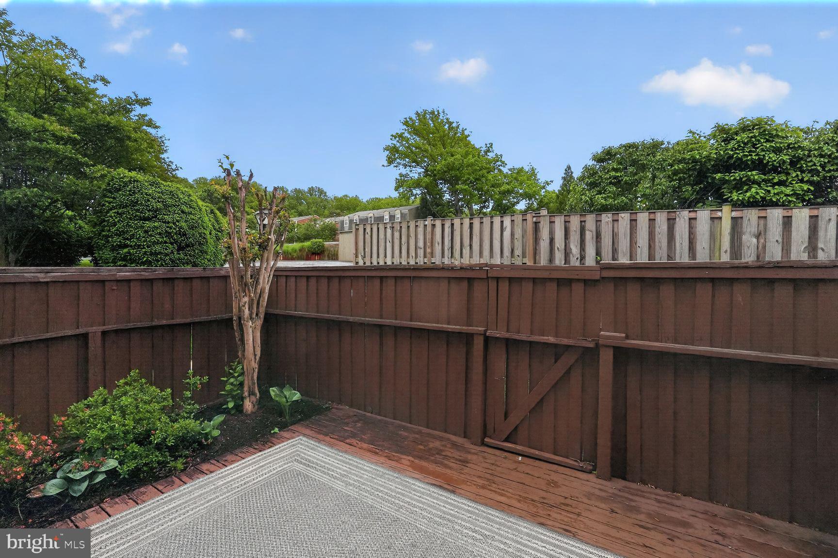 PLYMOUTH GARDENS - Residential