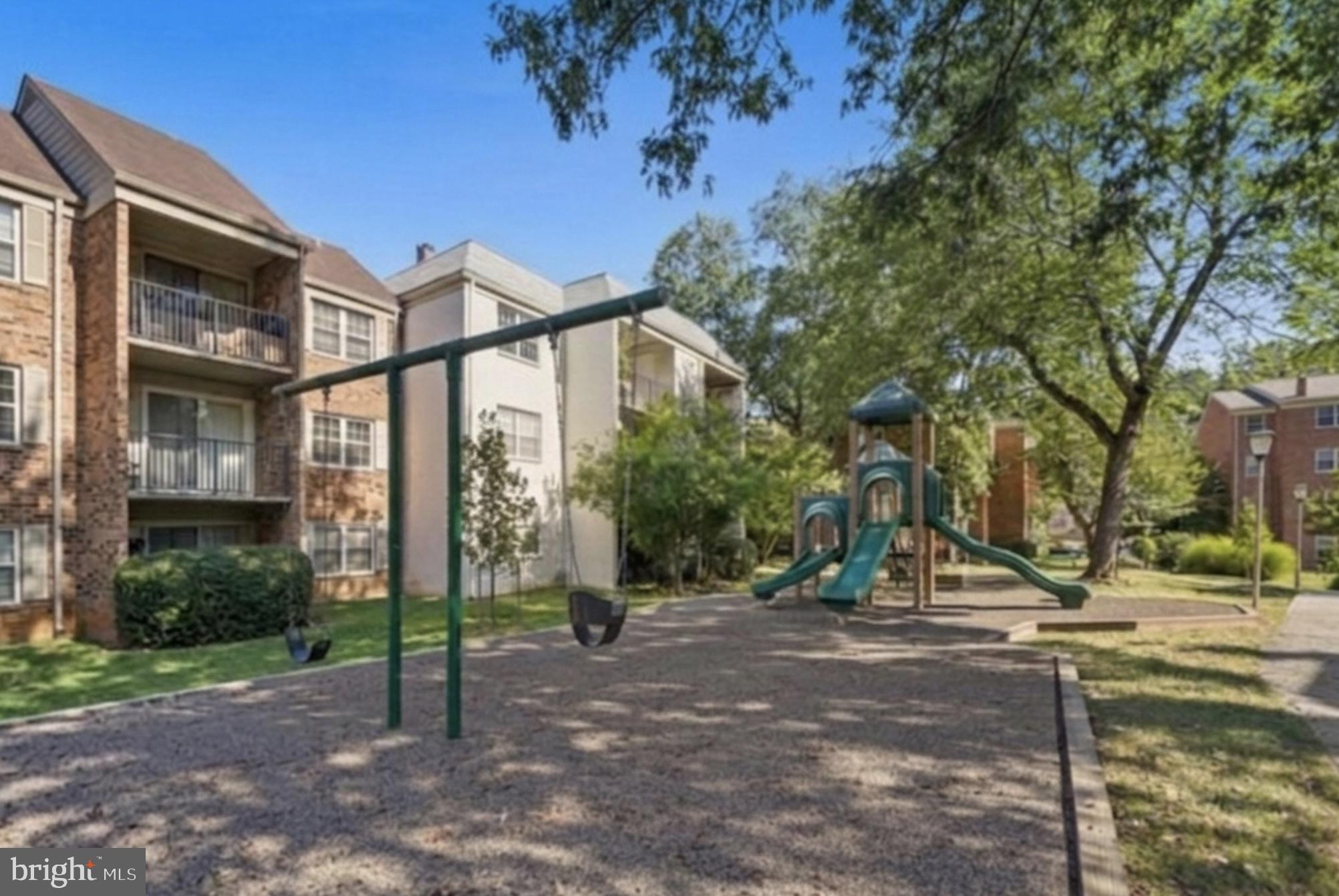 PLYMOUTH GARDENS - Residential