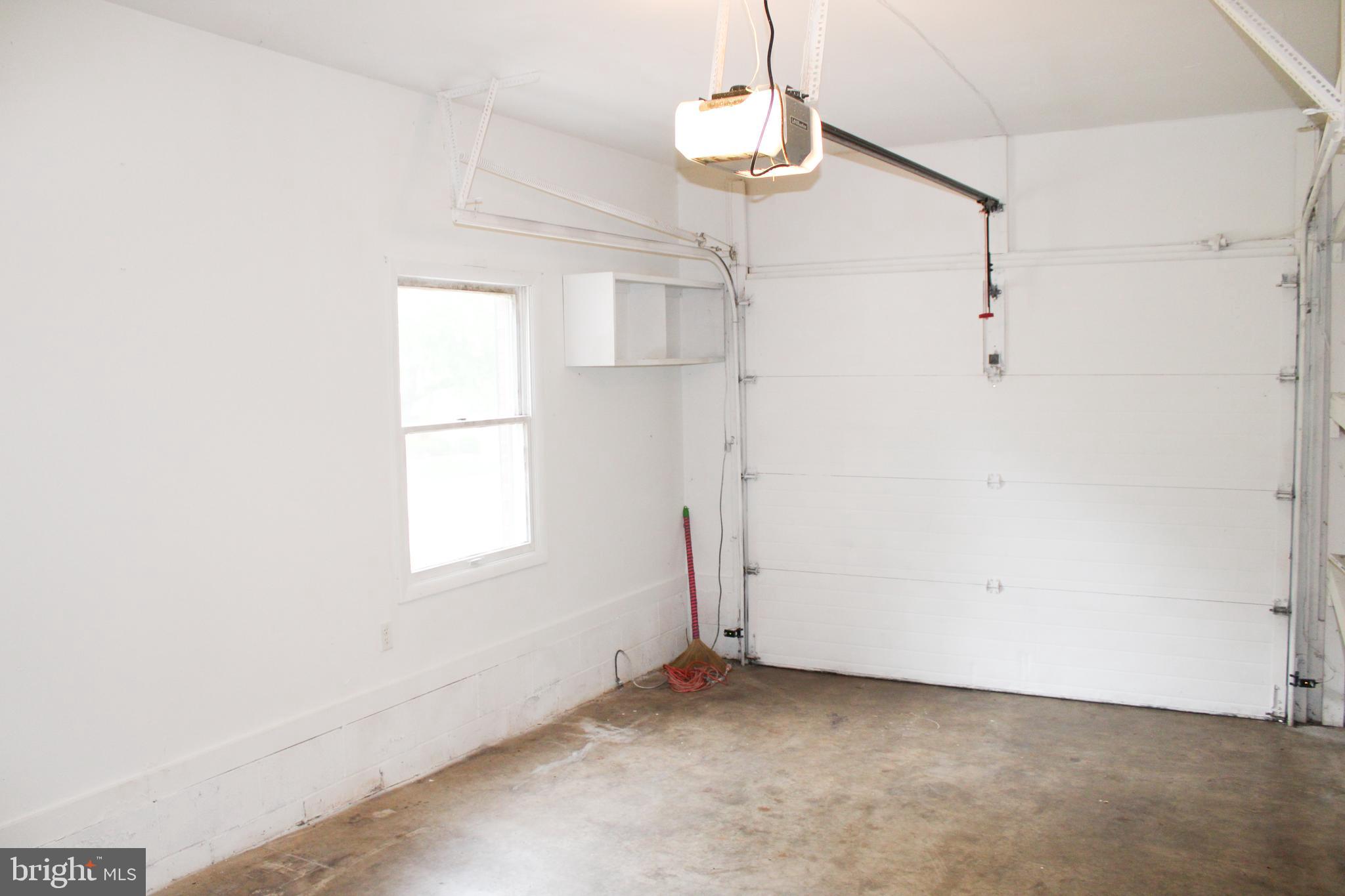 COLONIAL PARK - Residential