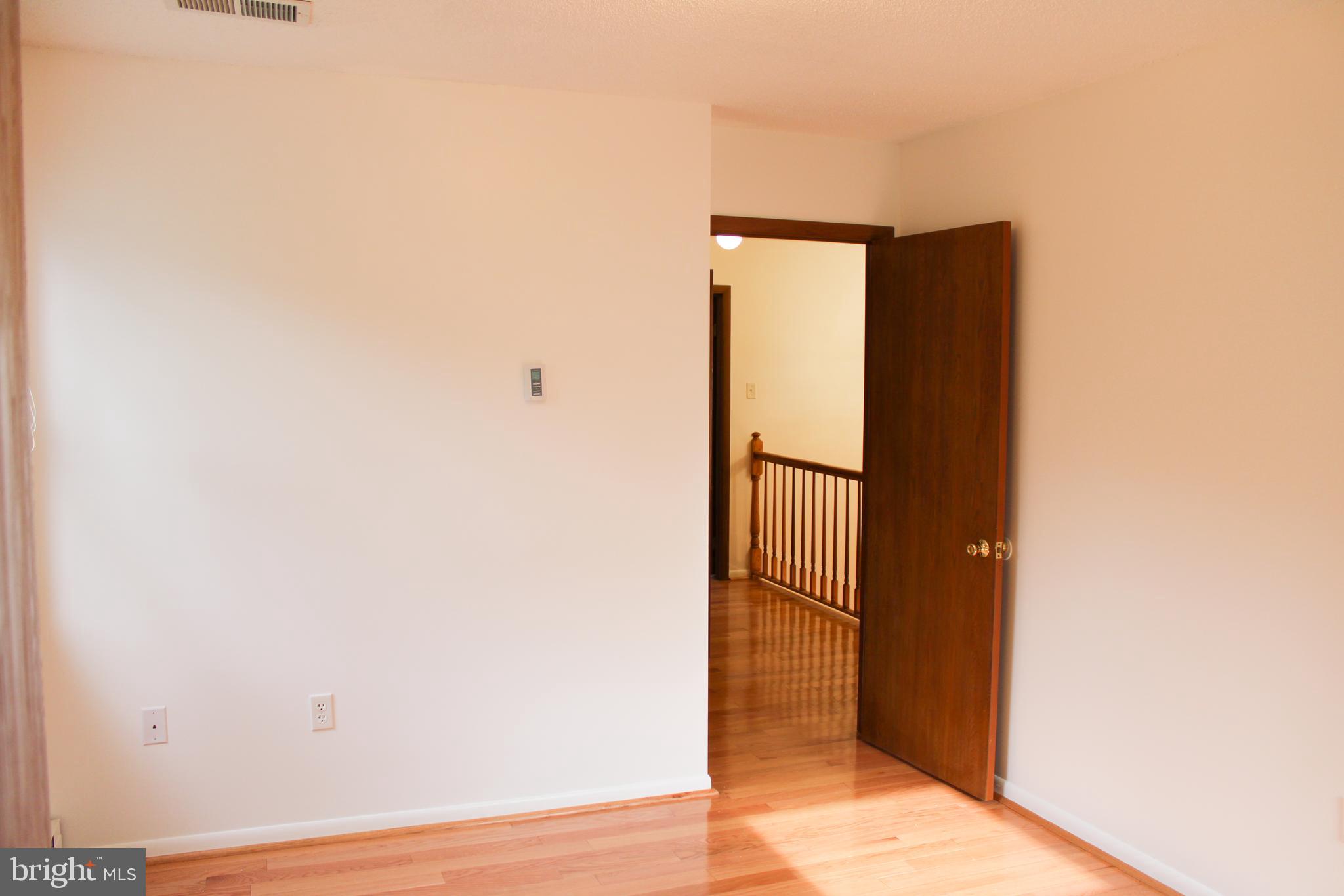 COLONIAL PARK - Residential