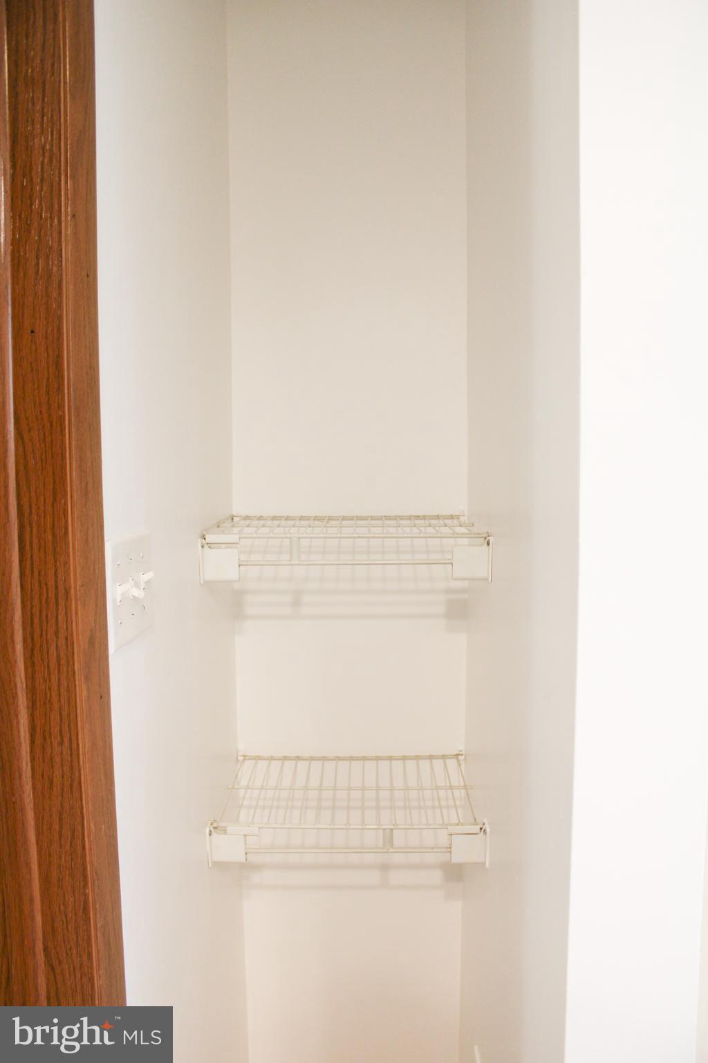 COLONIAL PARK - Residential