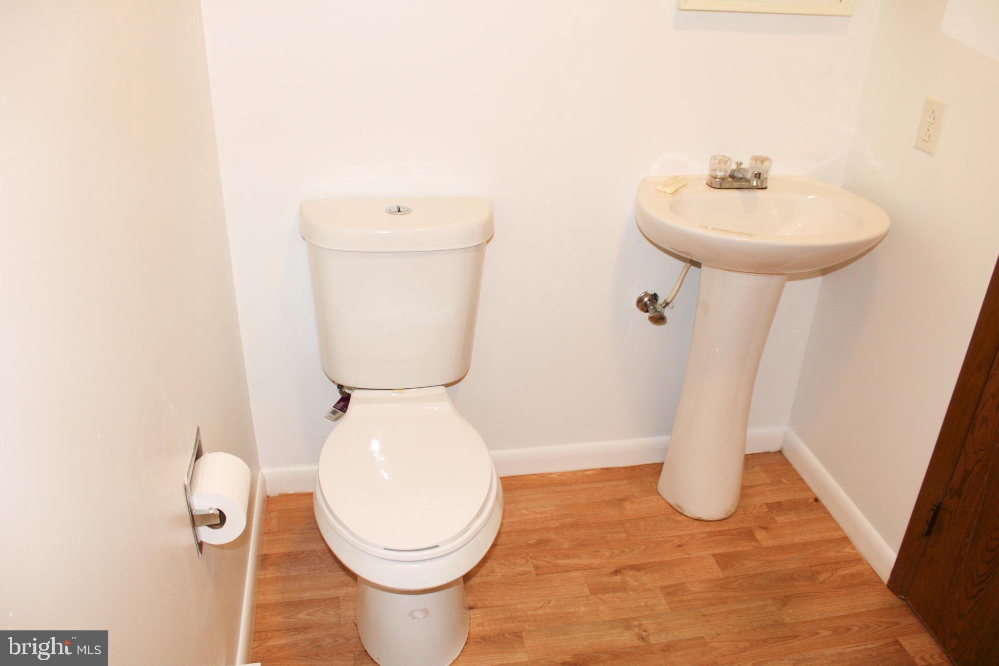 COLONIAL PARK - Residential