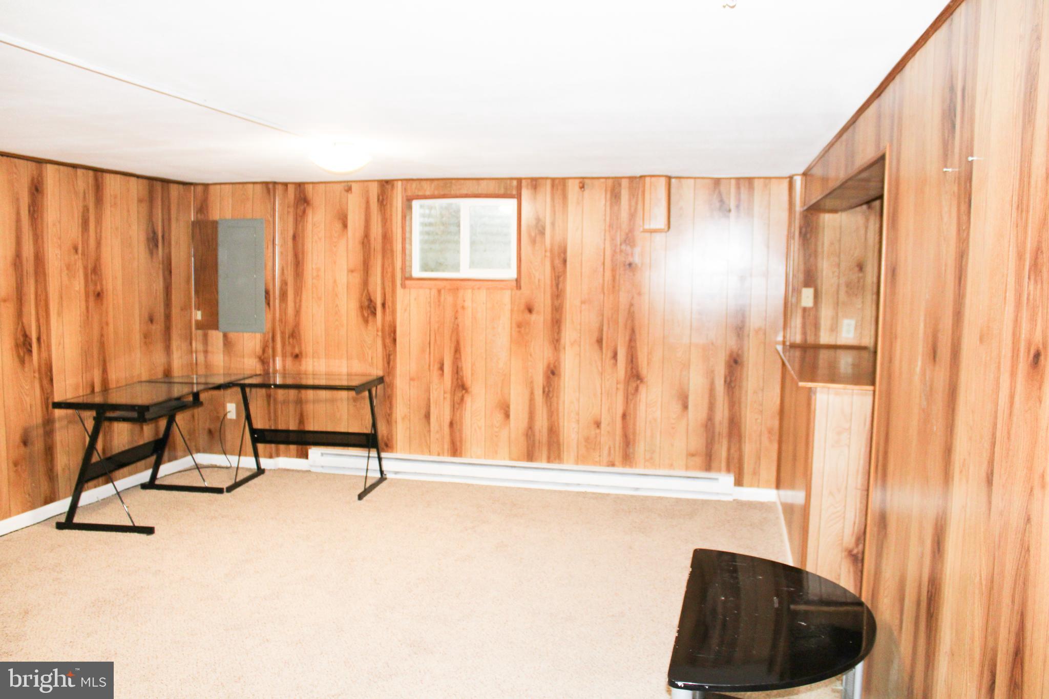 COLONIAL PARK - Residential