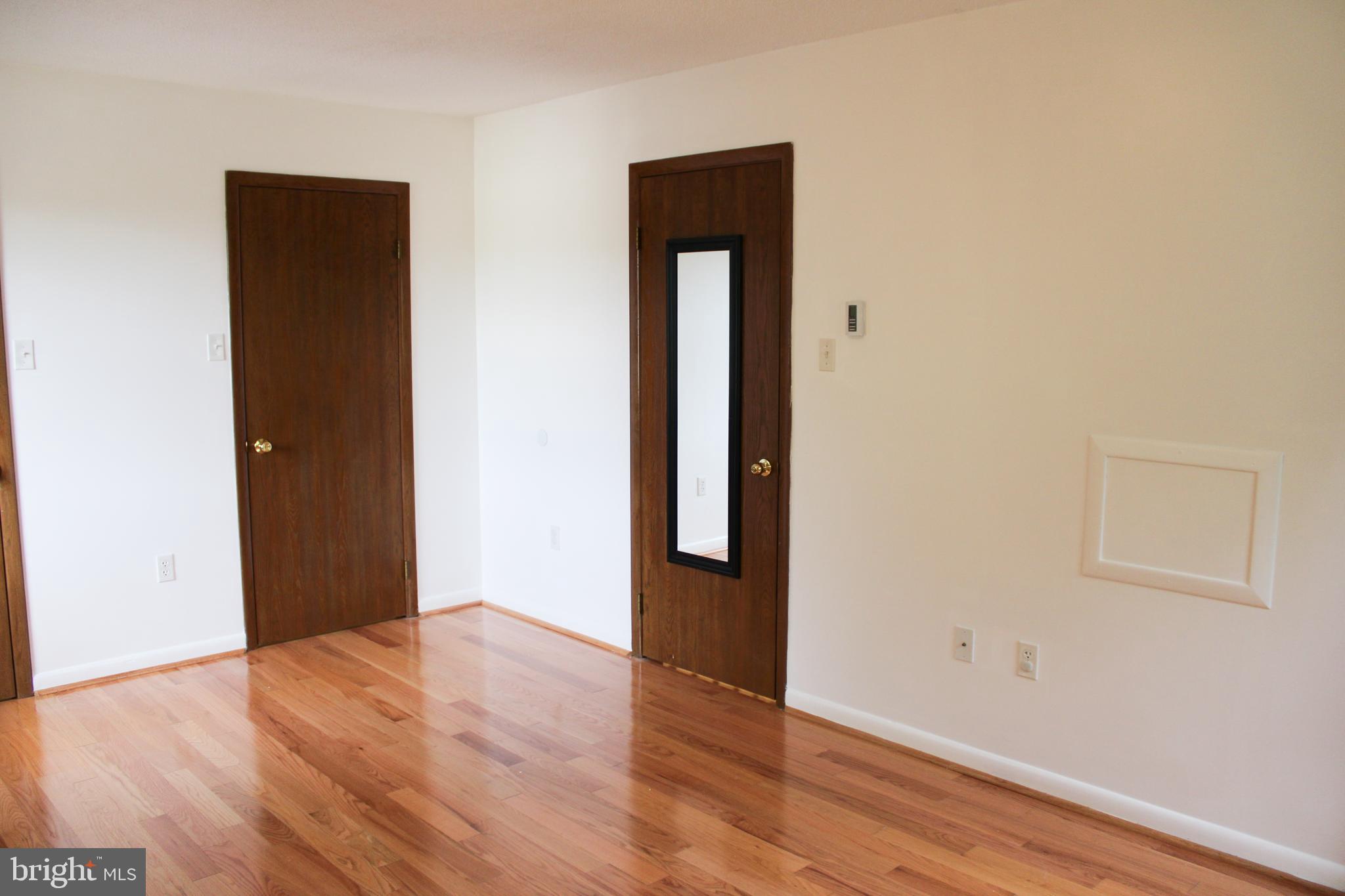 COLONIAL PARK - Residential