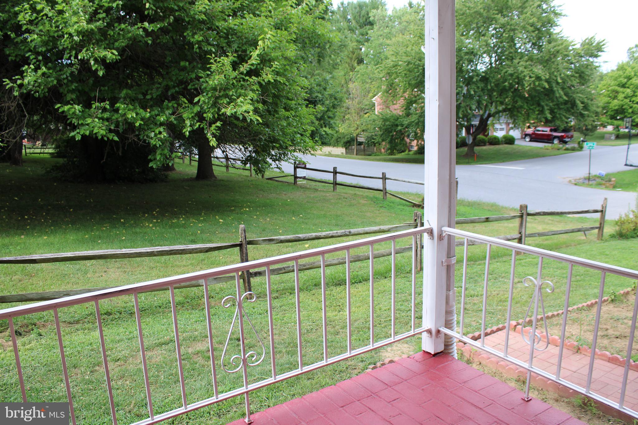 COLONIAL PARK - Residential