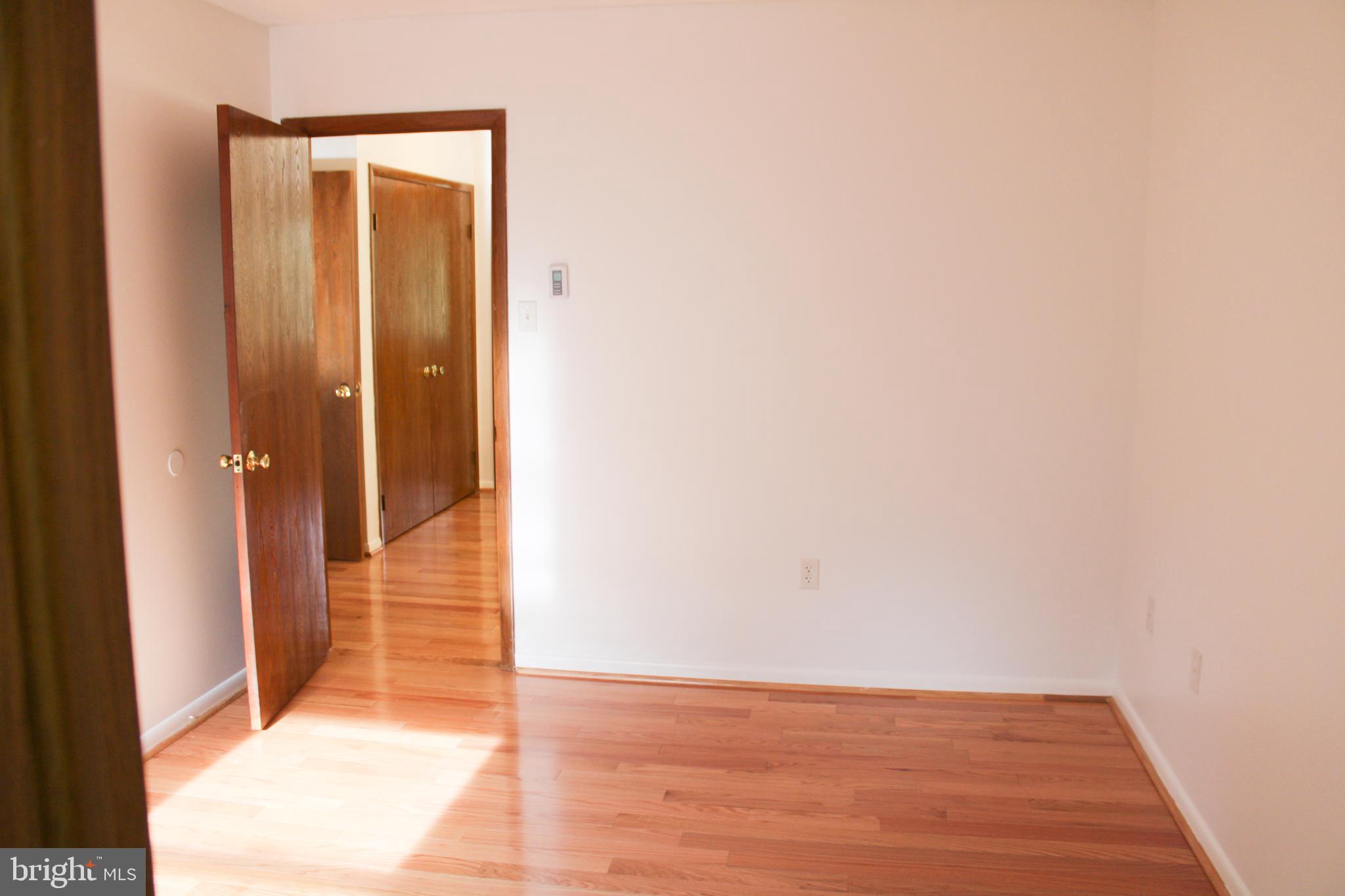 COLONIAL PARK - Residential