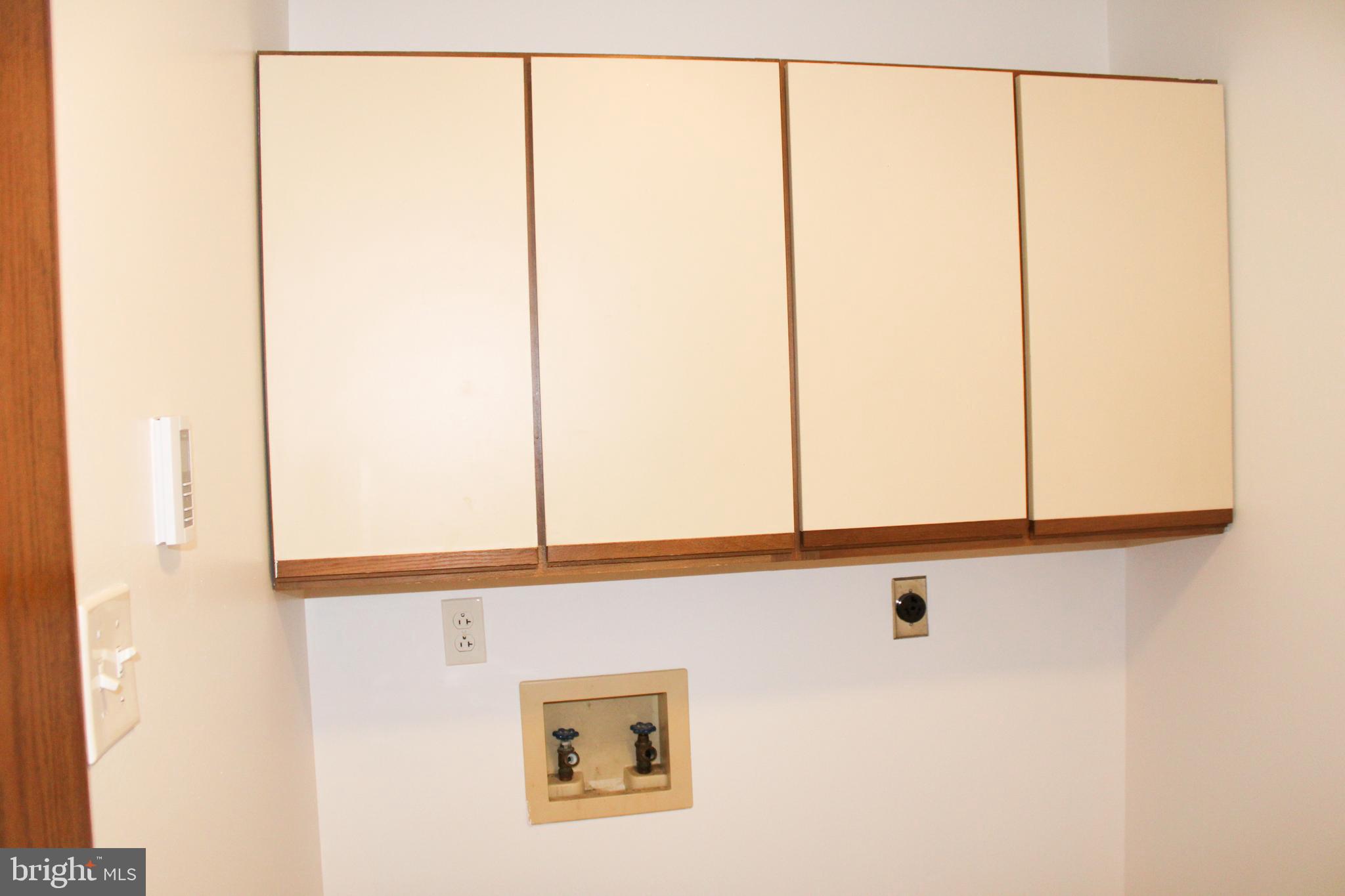 COLONIAL PARK - Residential