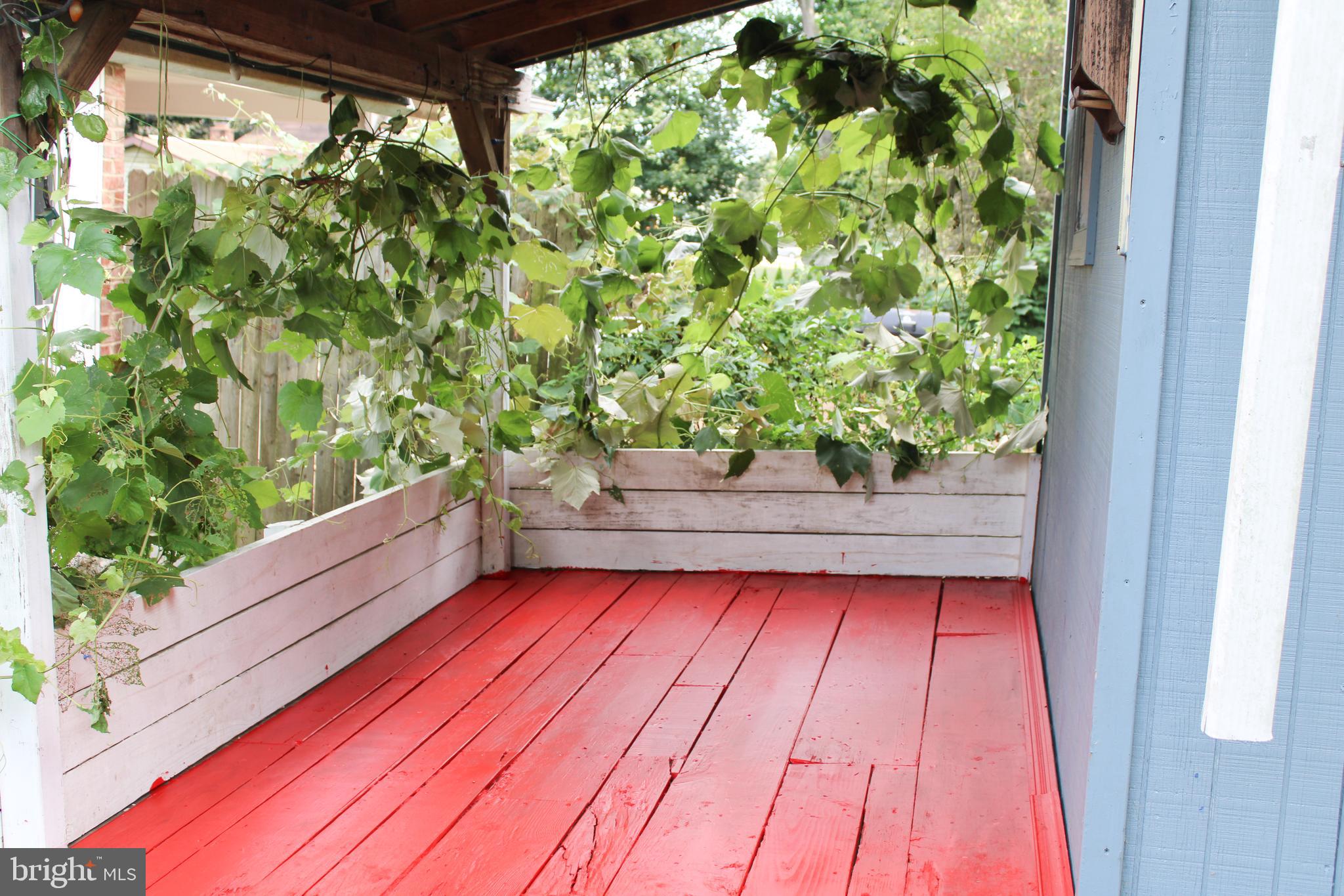 COLONIAL PARK - Residential