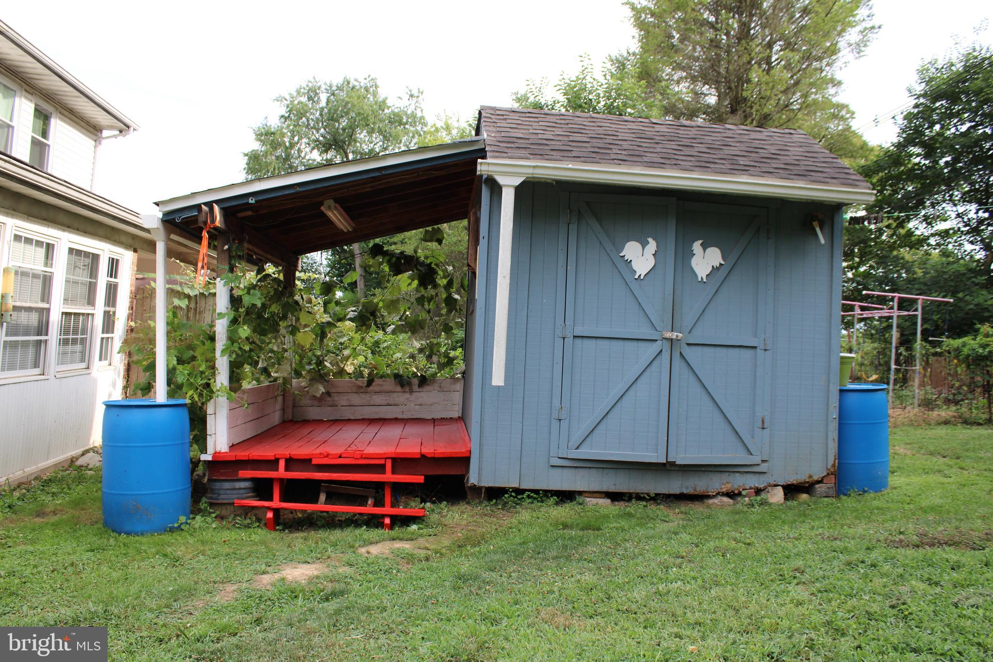 COLONIAL PARK - Residential