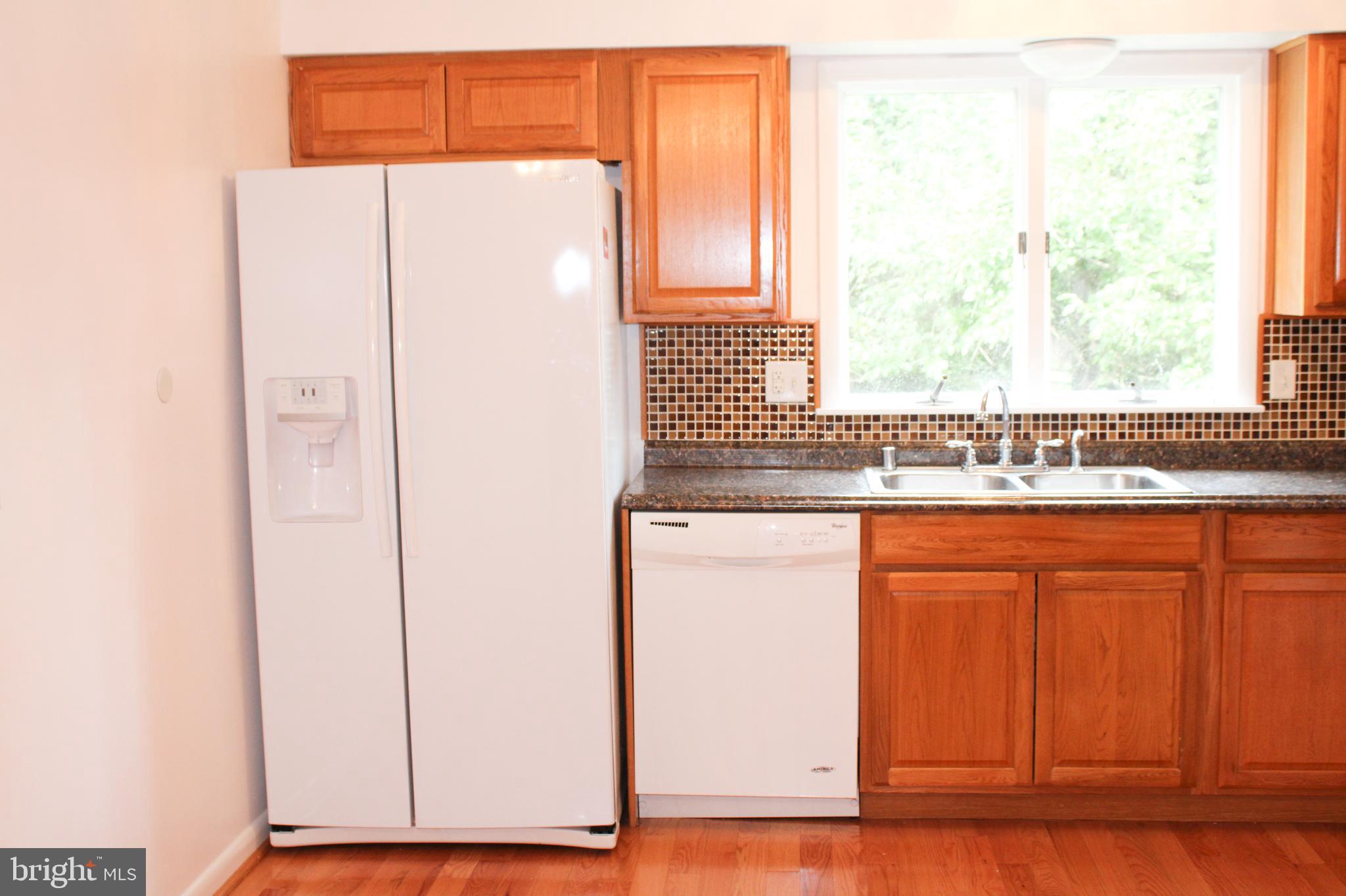 COLONIAL PARK - Residential