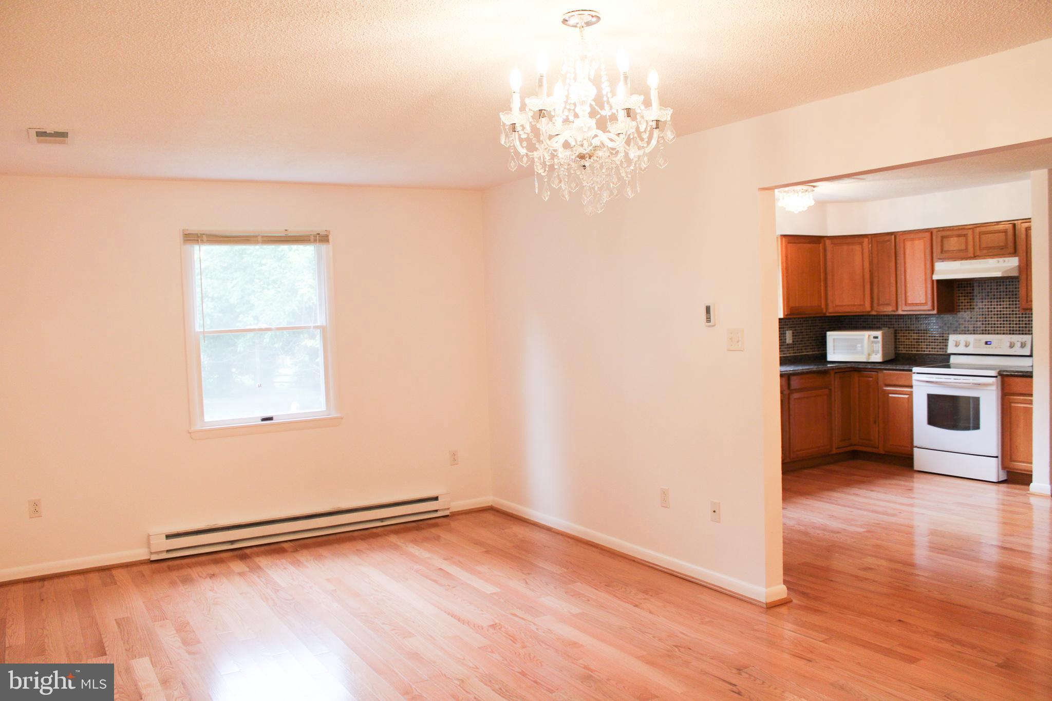 COLONIAL PARK - Residential