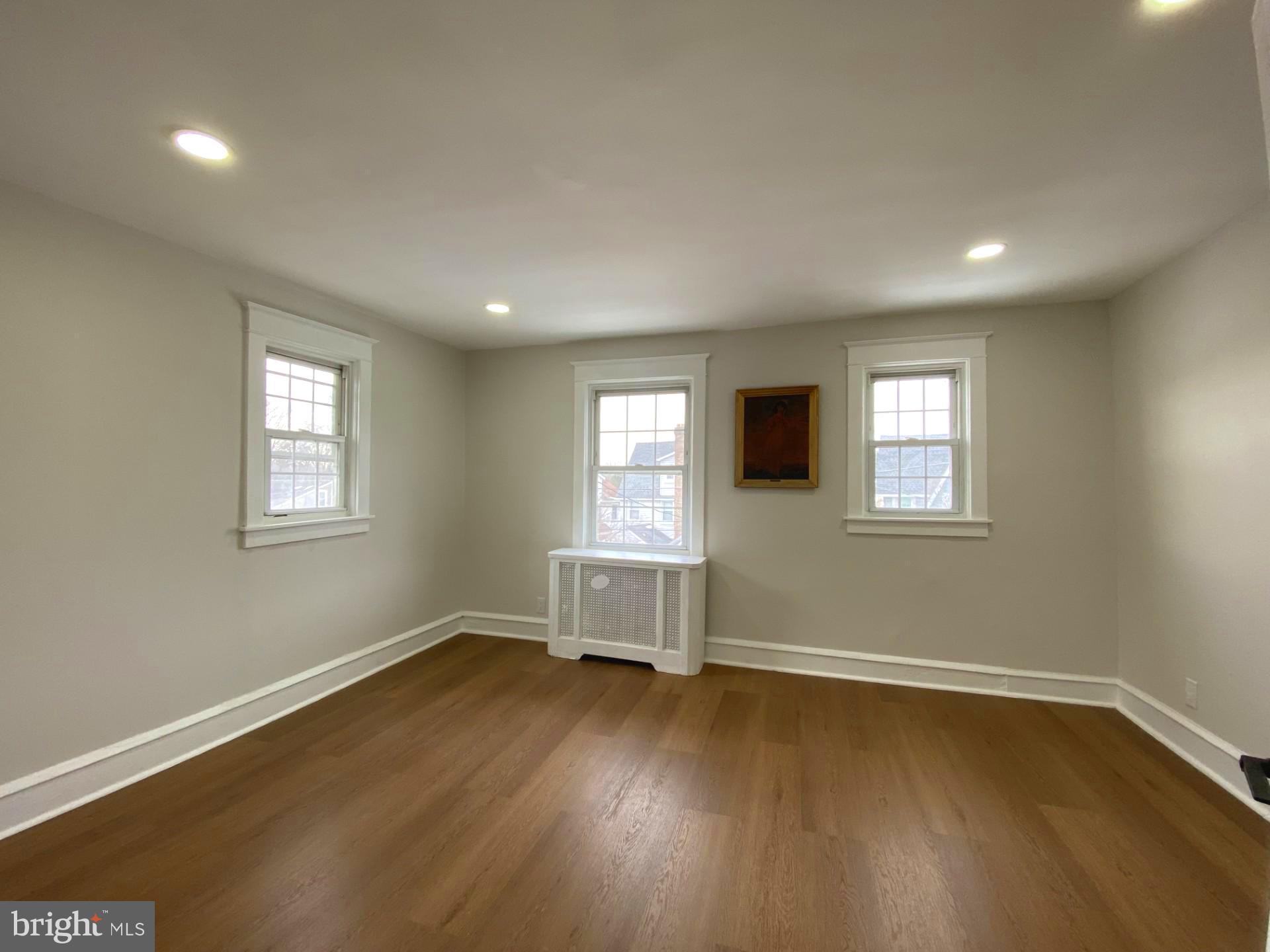 DREXEL HILL - Residential