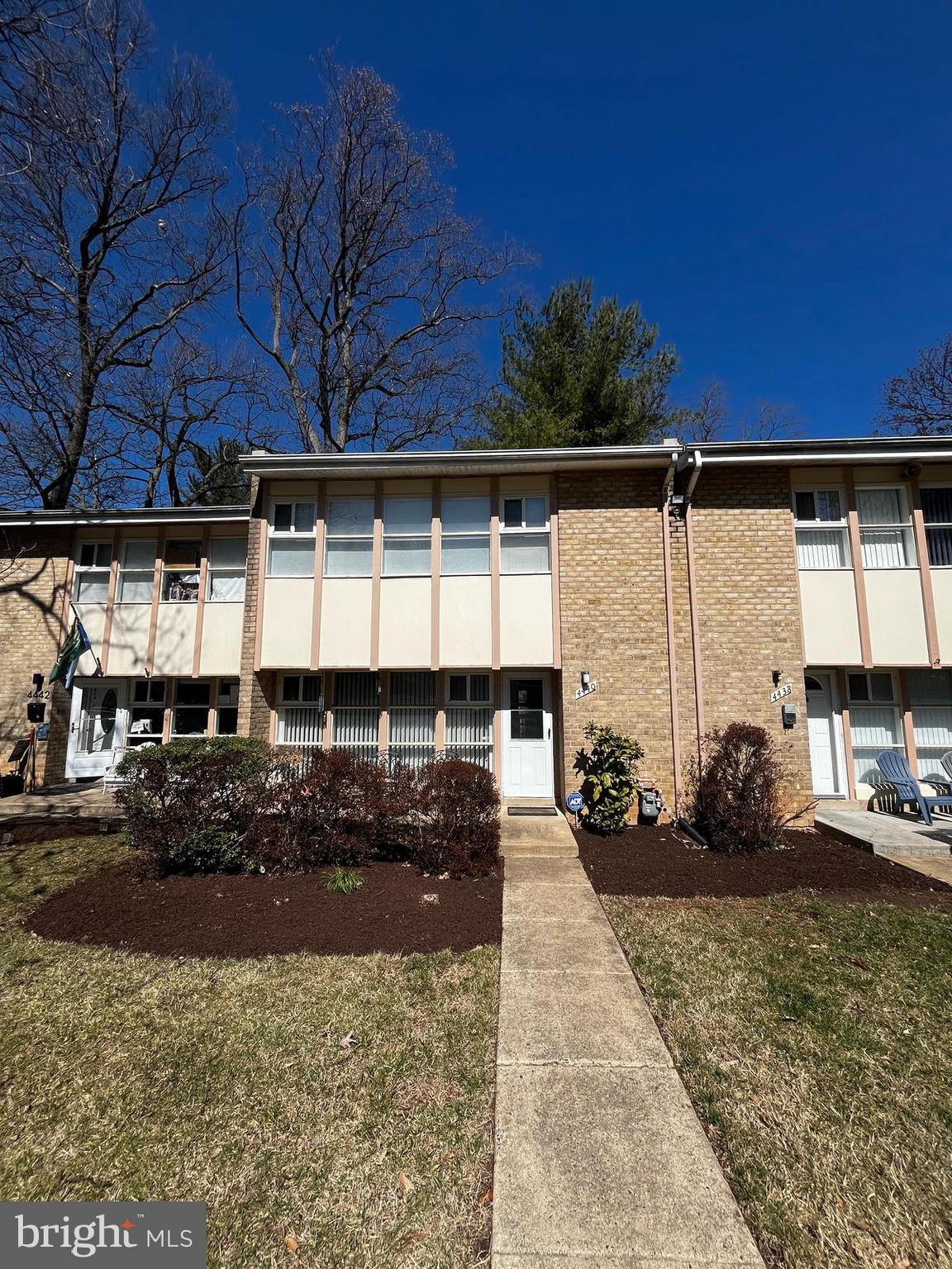 FAIRFAX HERITAGE - Residential