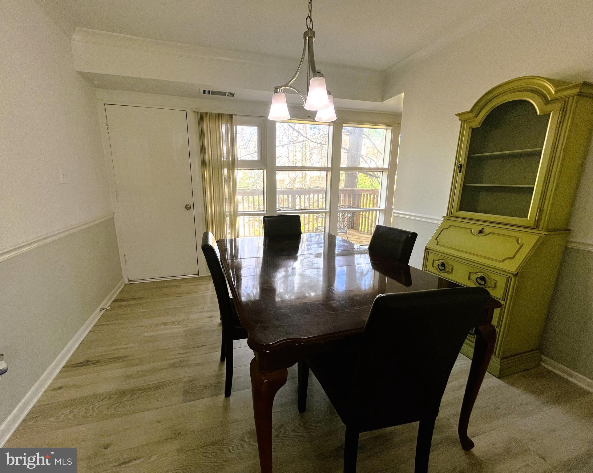 FAIRFAX HERITAGE - Residential