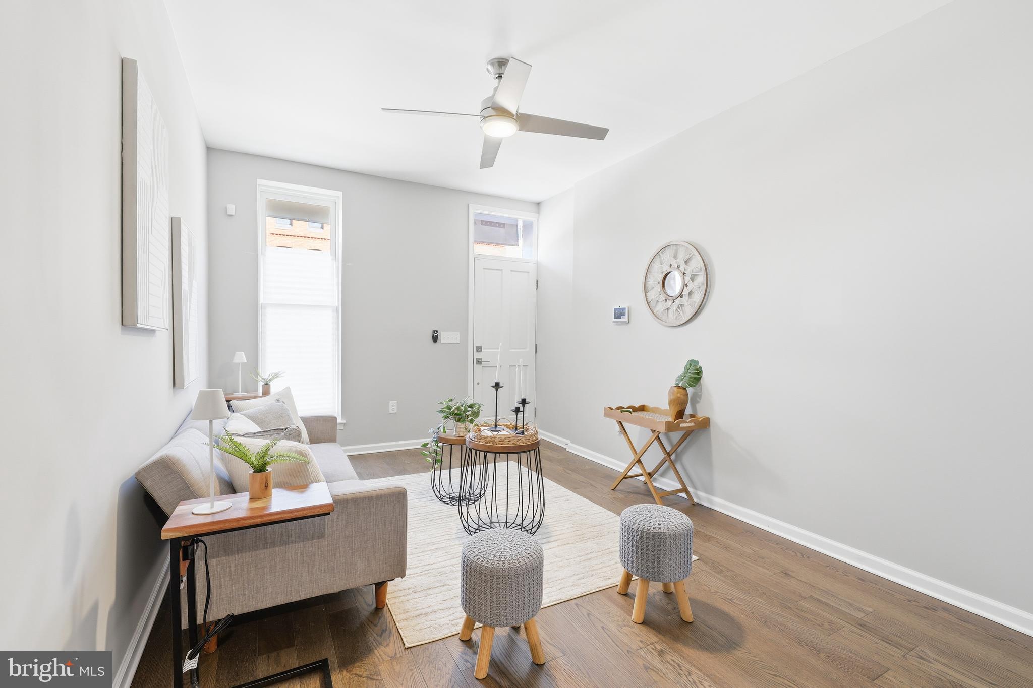 JOHNSTON SQUARE - Residential