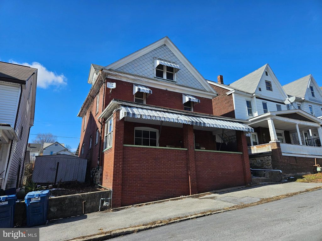 Photo of 308 Cherry Avenue, ALTOONA, PA 16601 (MLS # PABR2015992)