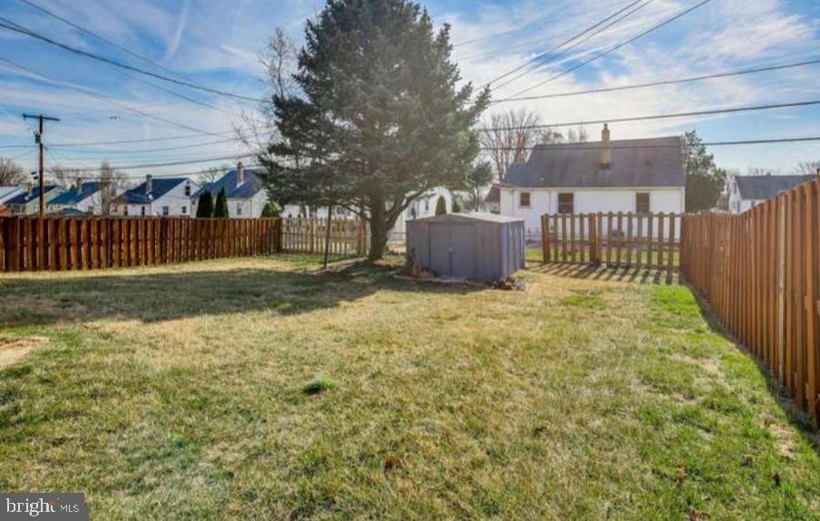 ROCKDALE GARDENS - Residential