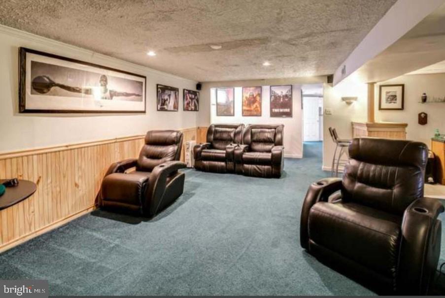 ROCKDALE GARDENS - Residential