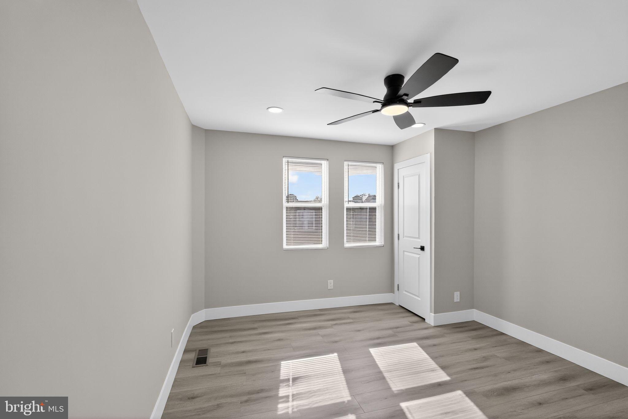 CASTOR GARDENS - Residential