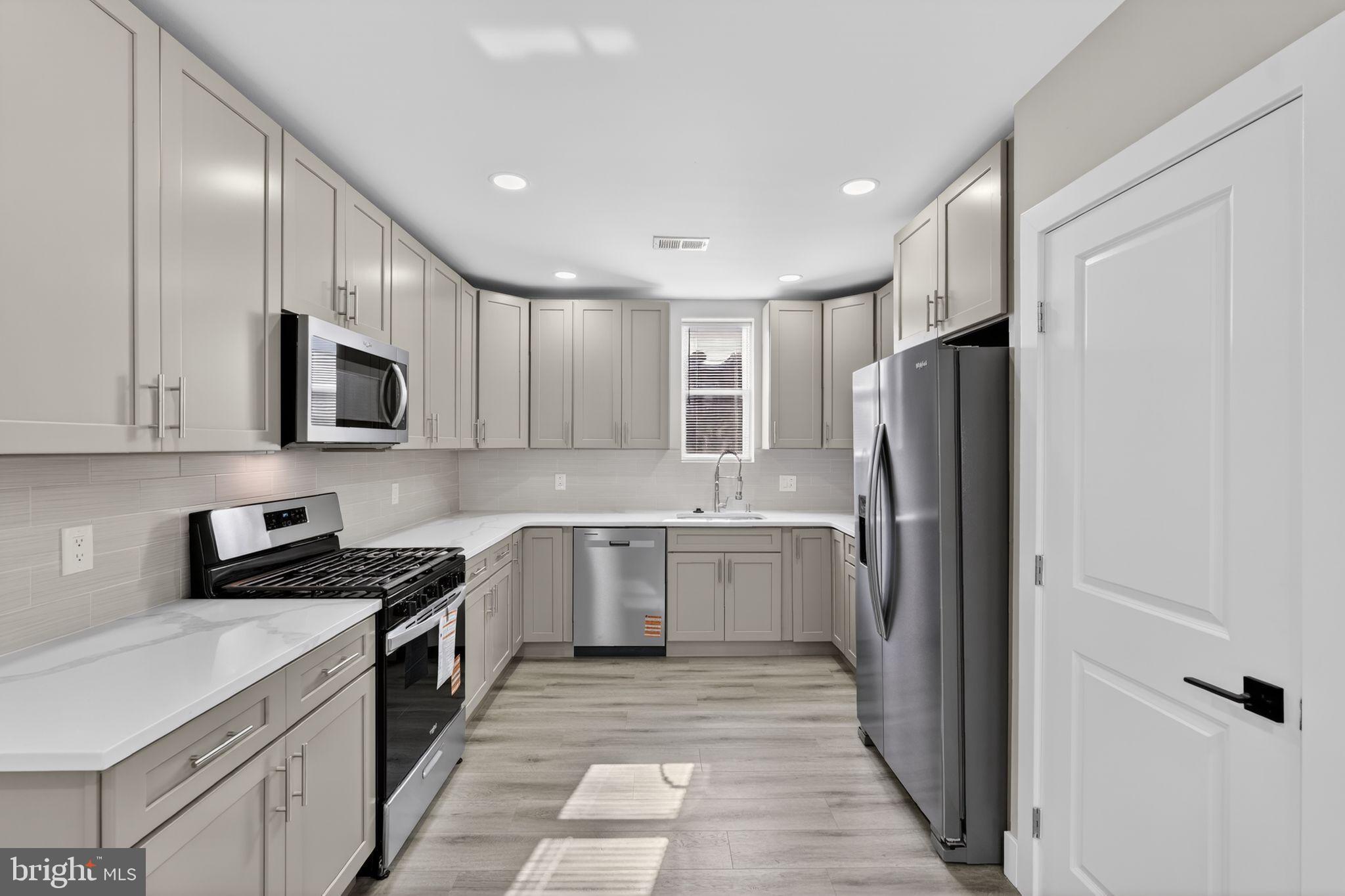 CASTOR GARDENS - Residential