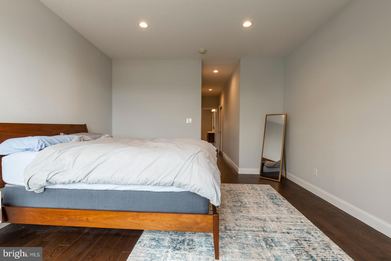 EAST KENSINGTON - Residential Lease