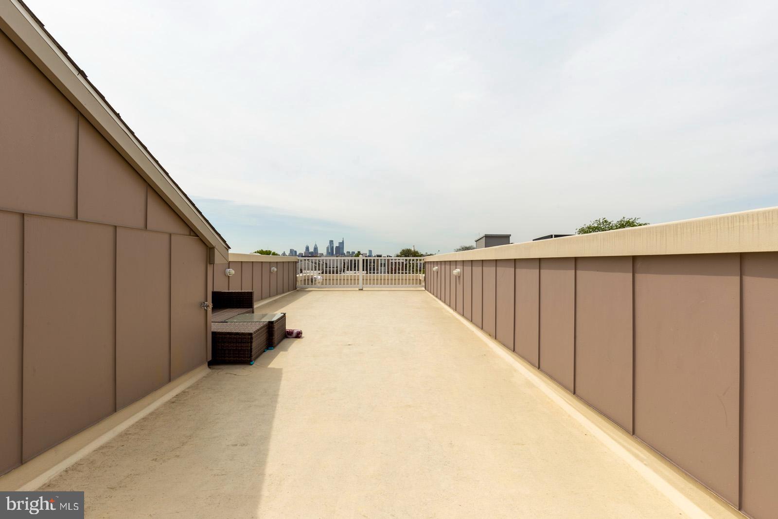 EAST KENSINGTON - Residential Lease