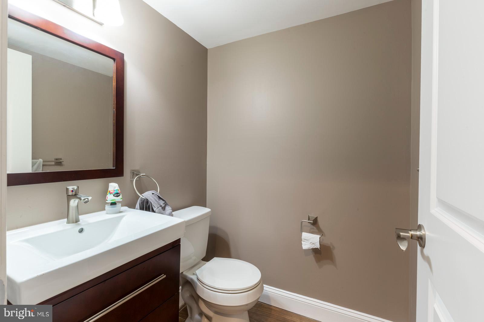 EAST KENSINGTON - Residential Lease