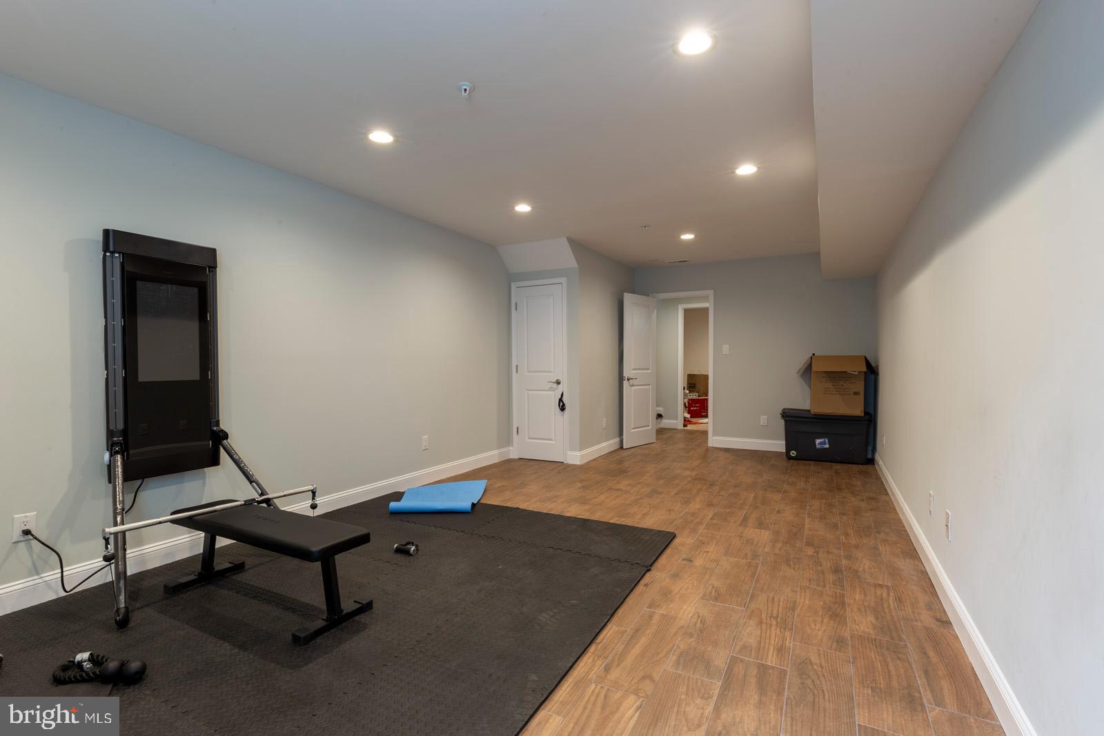 EAST KENSINGTON - Residential Lease