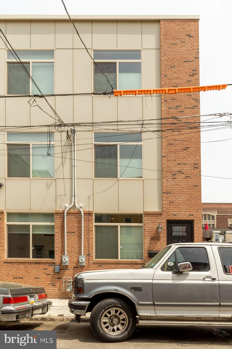 EAST KENSINGTON - Residential Lease