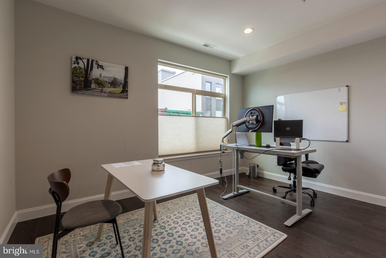 EAST KENSINGTON - Residential Lease