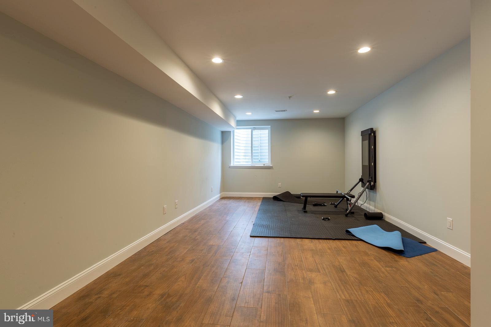 EAST KENSINGTON - Residential Lease