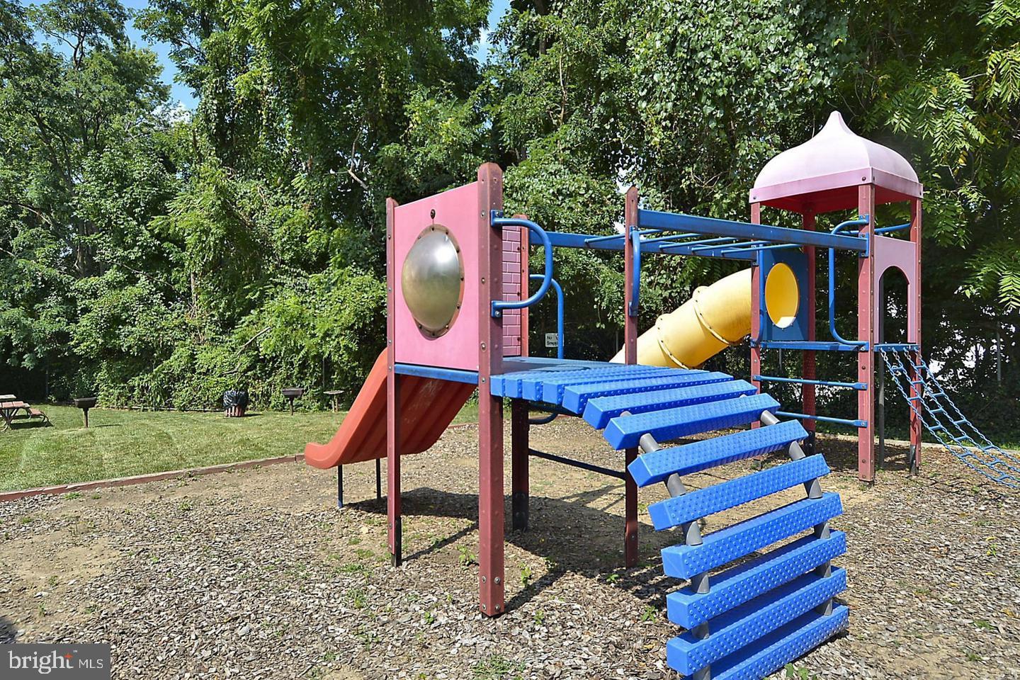 THE FORUM - Residential Lease