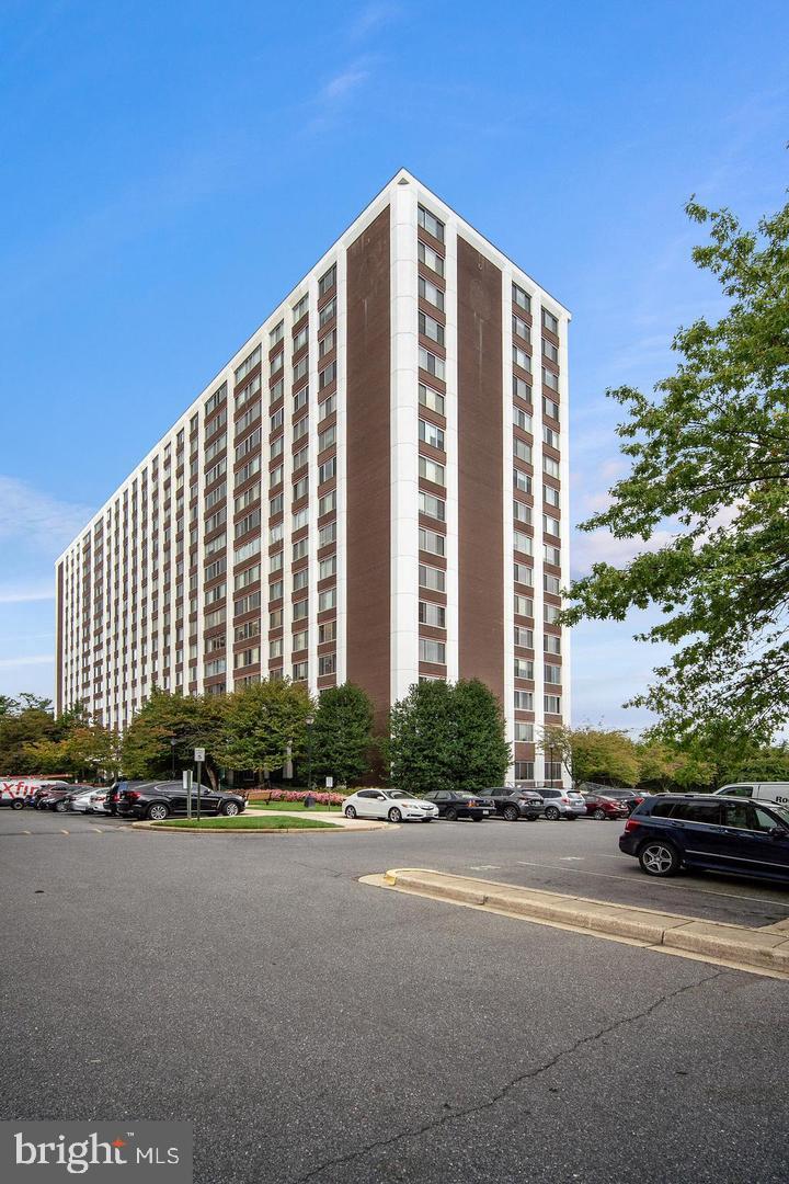 THE FORUM - Residential Lease