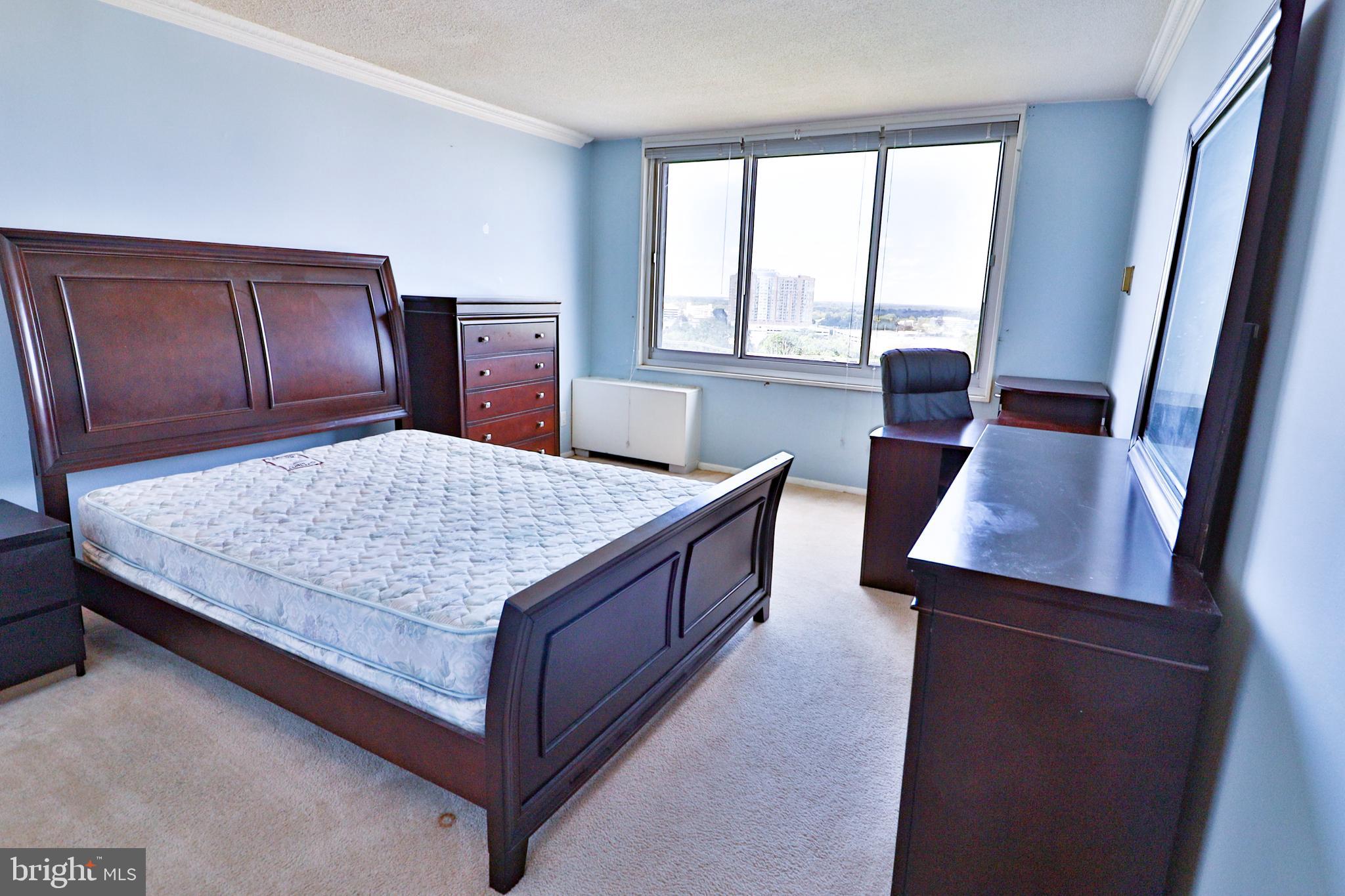 THE FORUM - Residential Lease