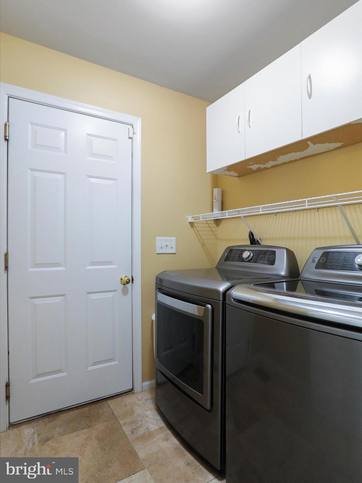 HIGHPOINTE - Residential