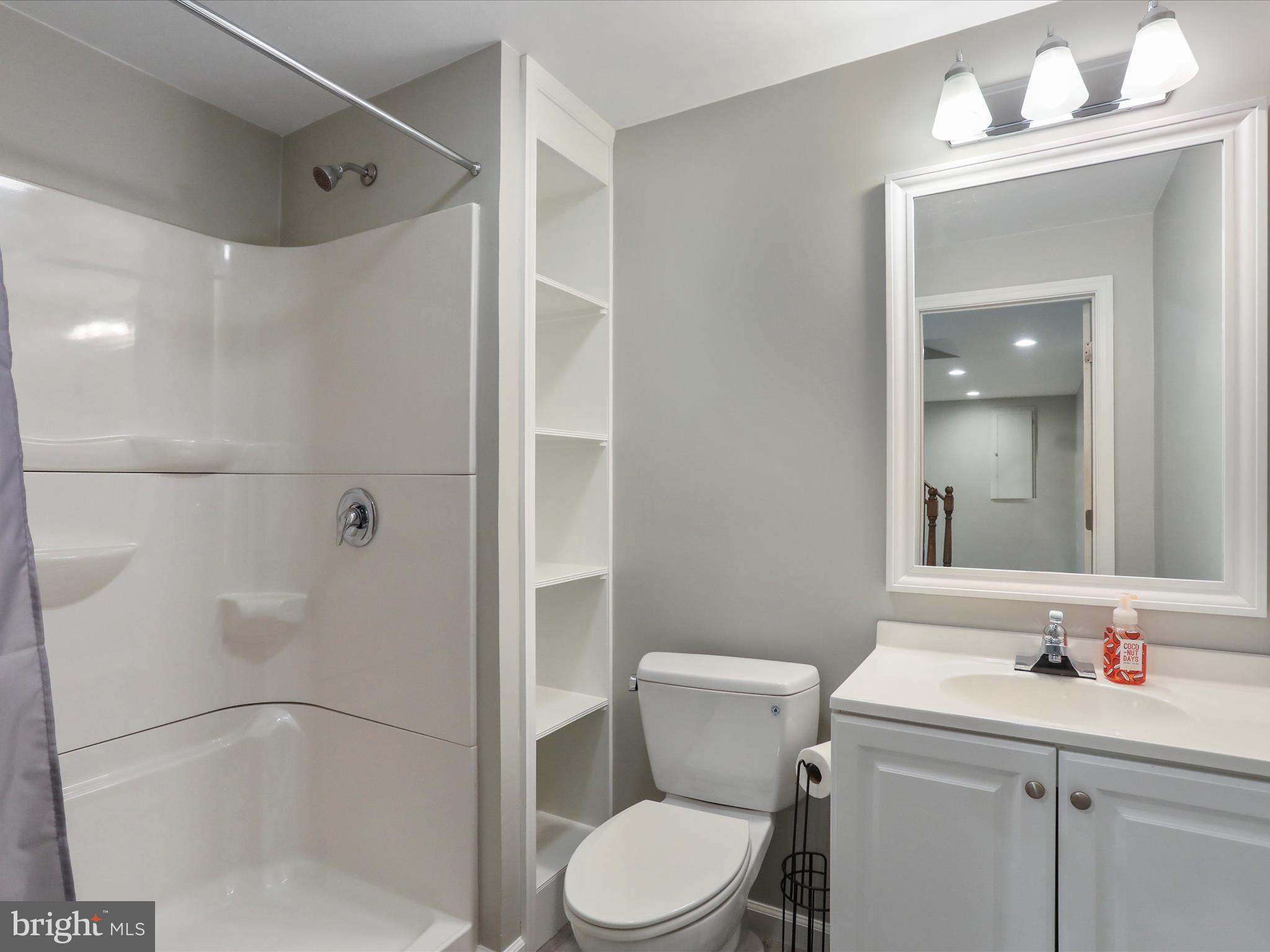 HIGHPOINTE - Residential