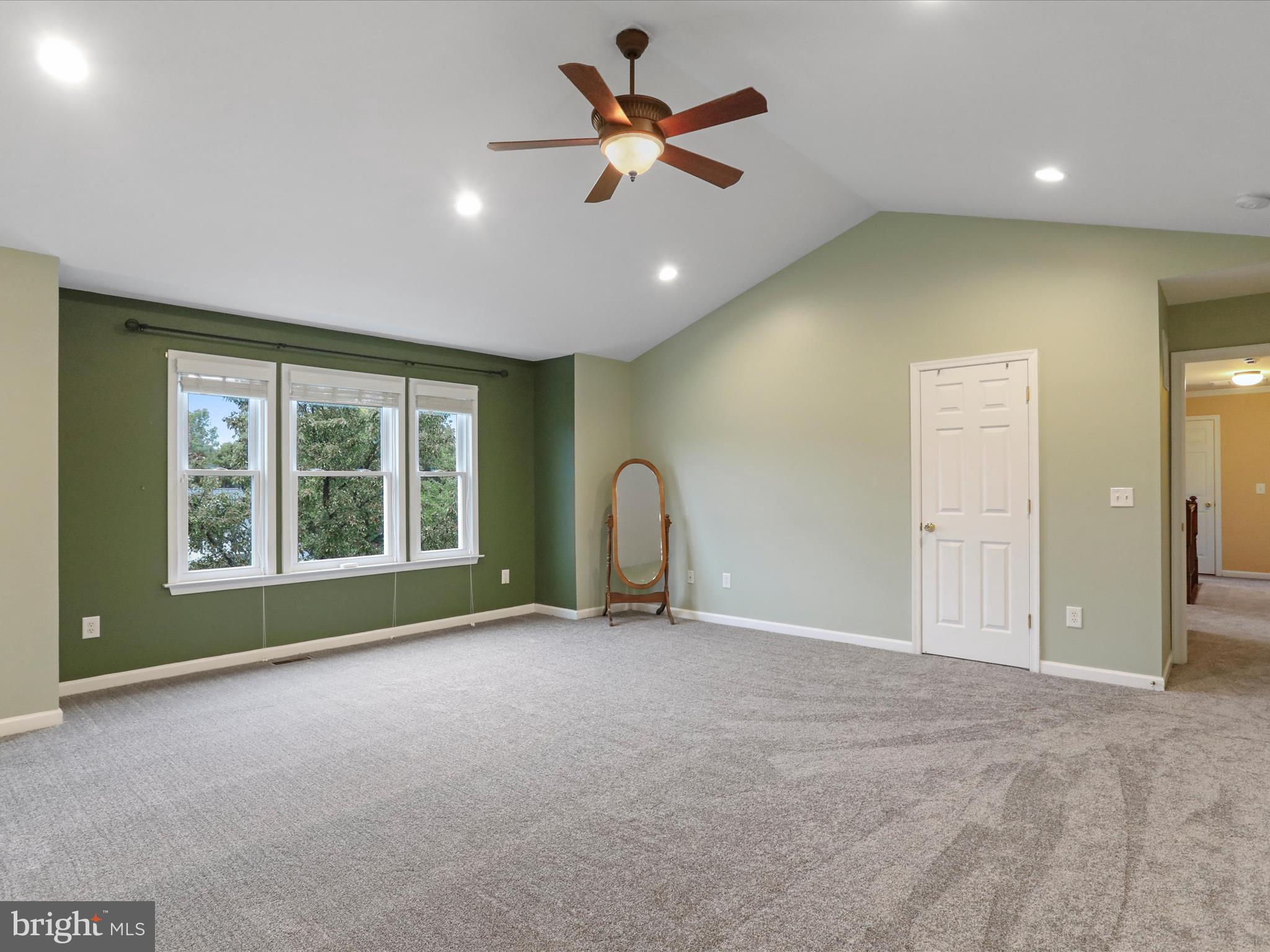 HIGHPOINTE - Residential