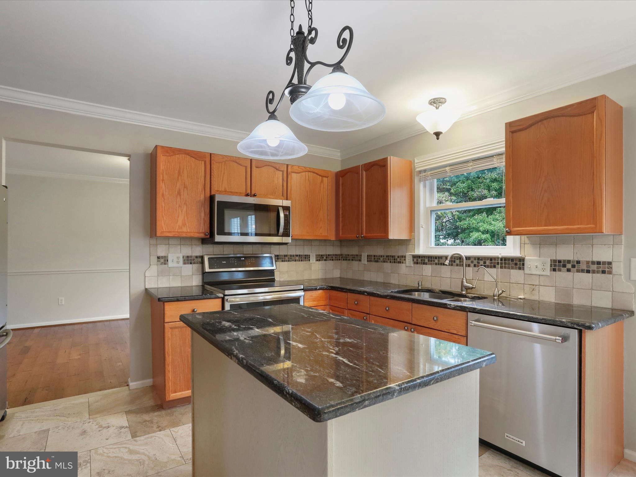 HIGHPOINTE - Residential