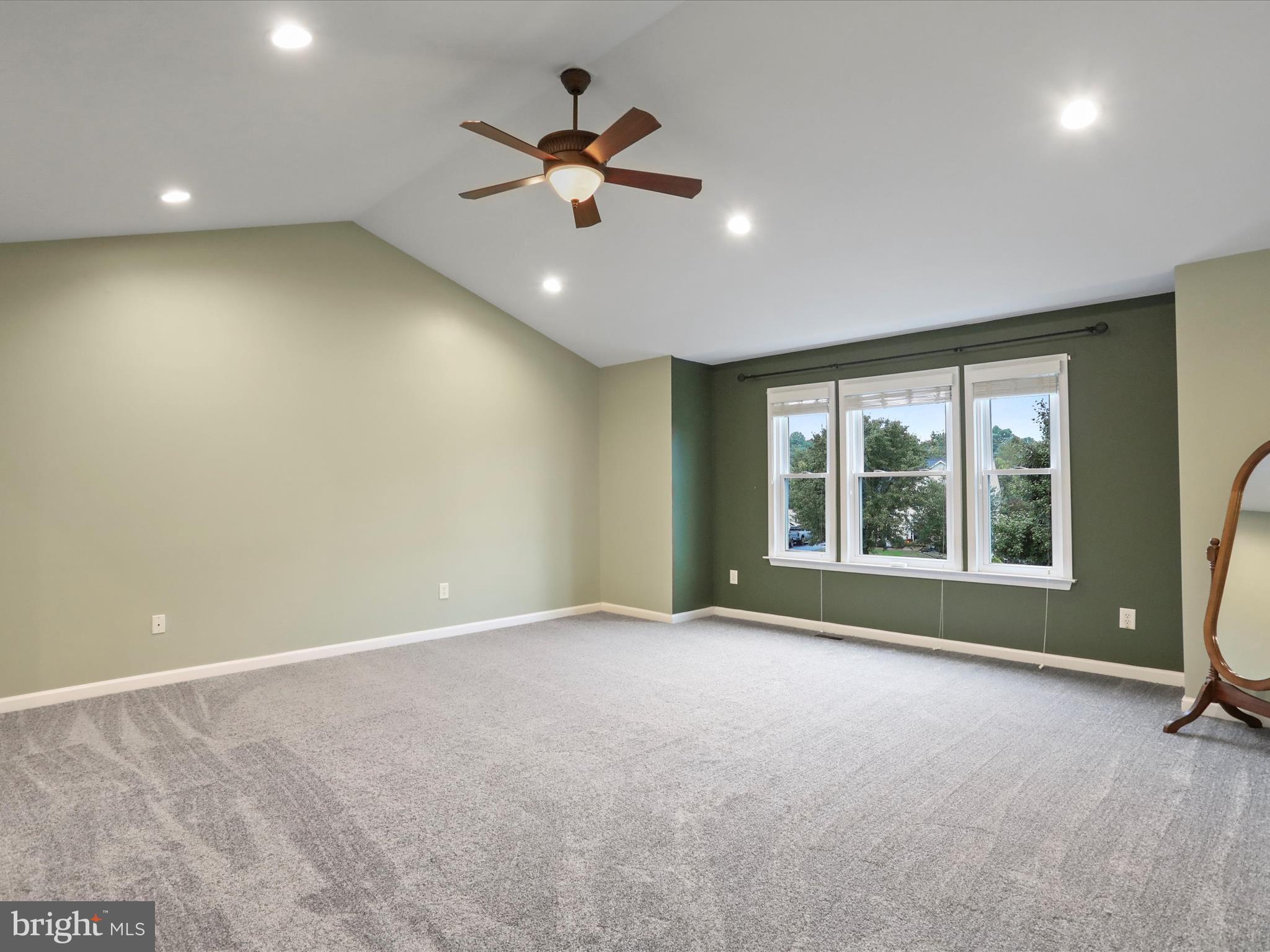 HIGHPOINTE - Residential