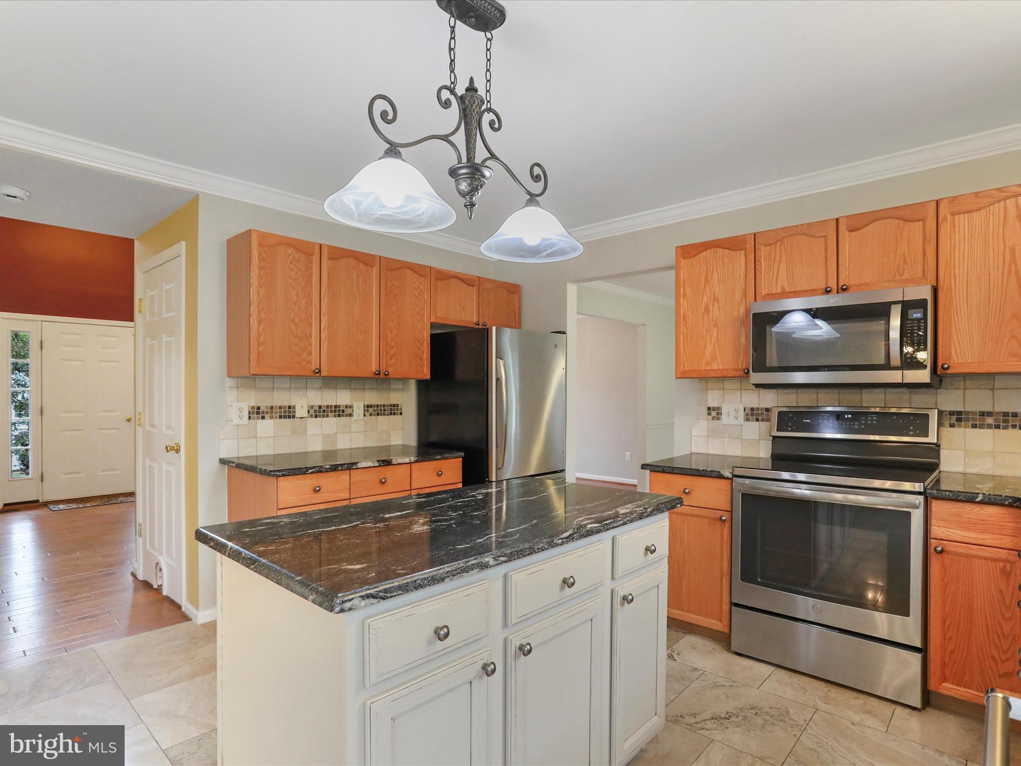 HIGHPOINTE - Residential