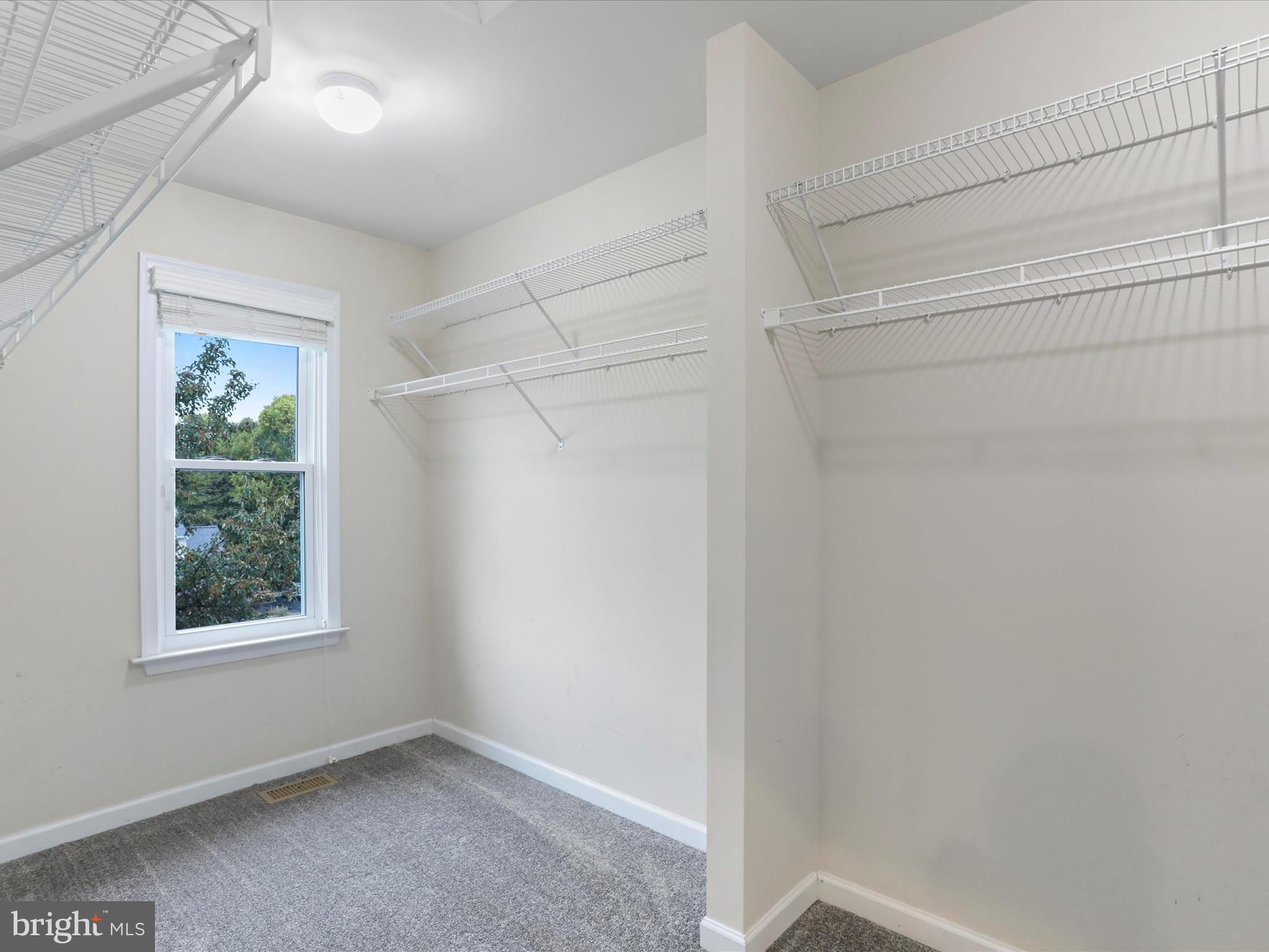 HIGHPOINTE - Residential