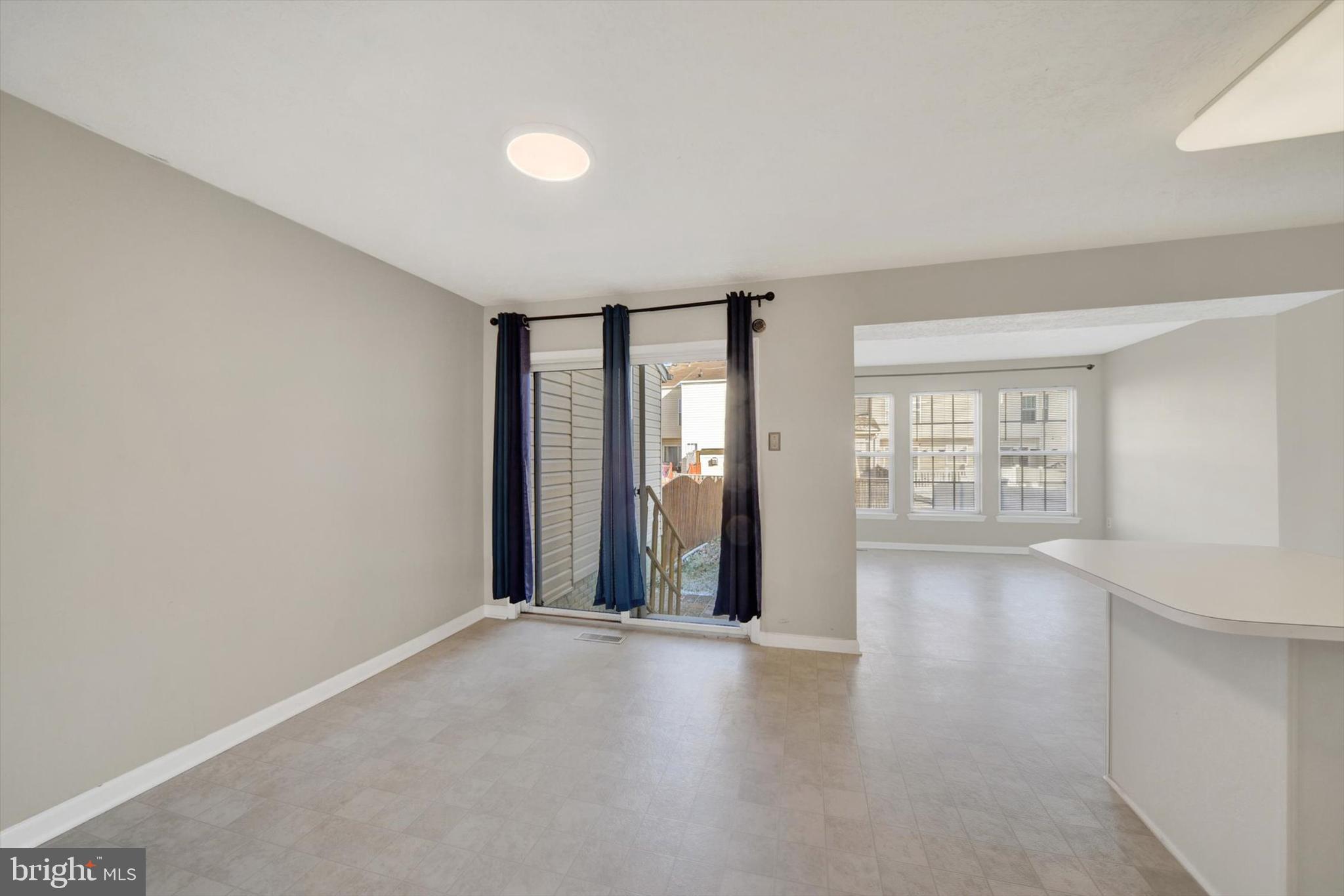 EATON SQUARE - Residential