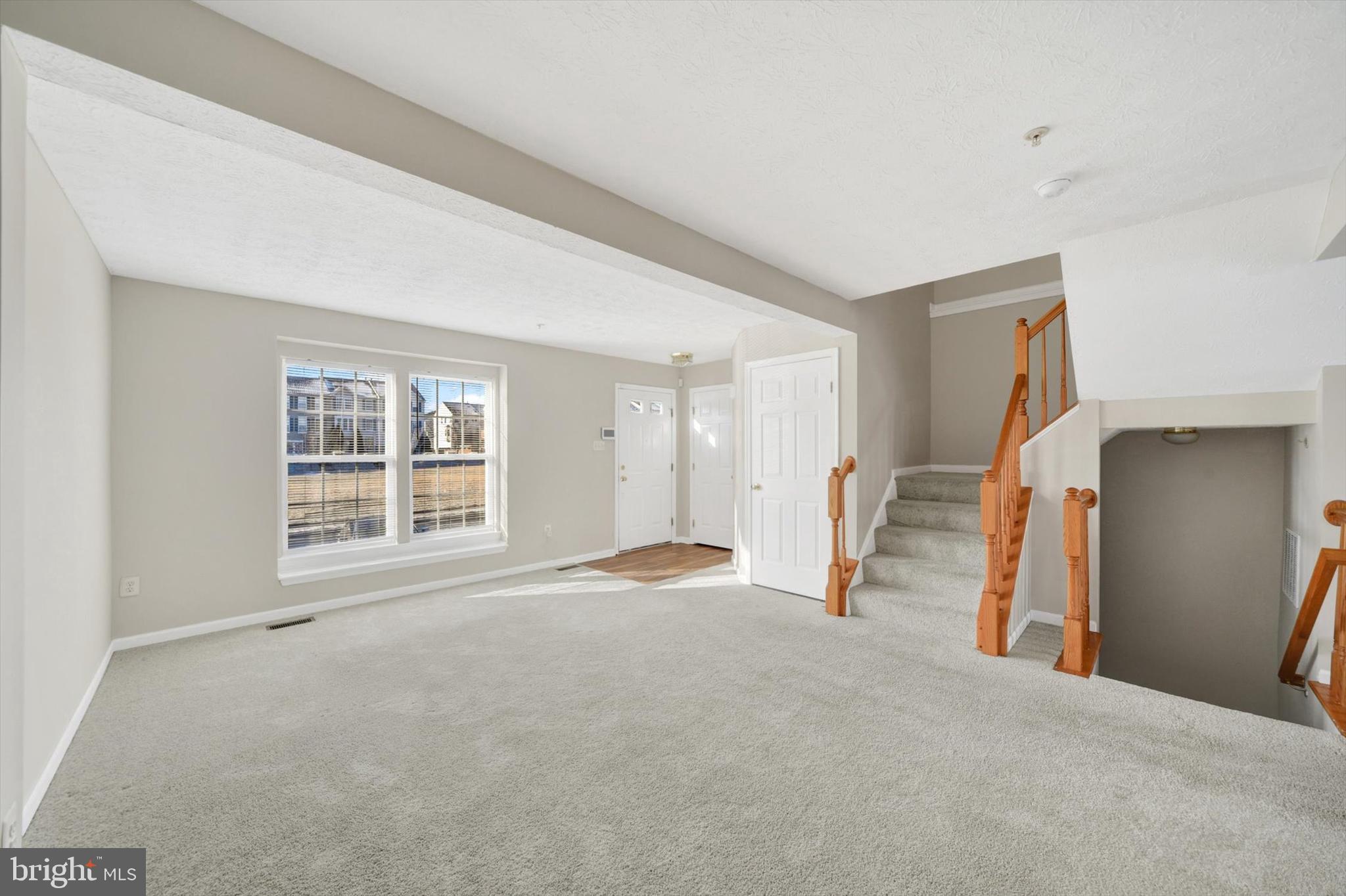 EATON SQUARE - Residential