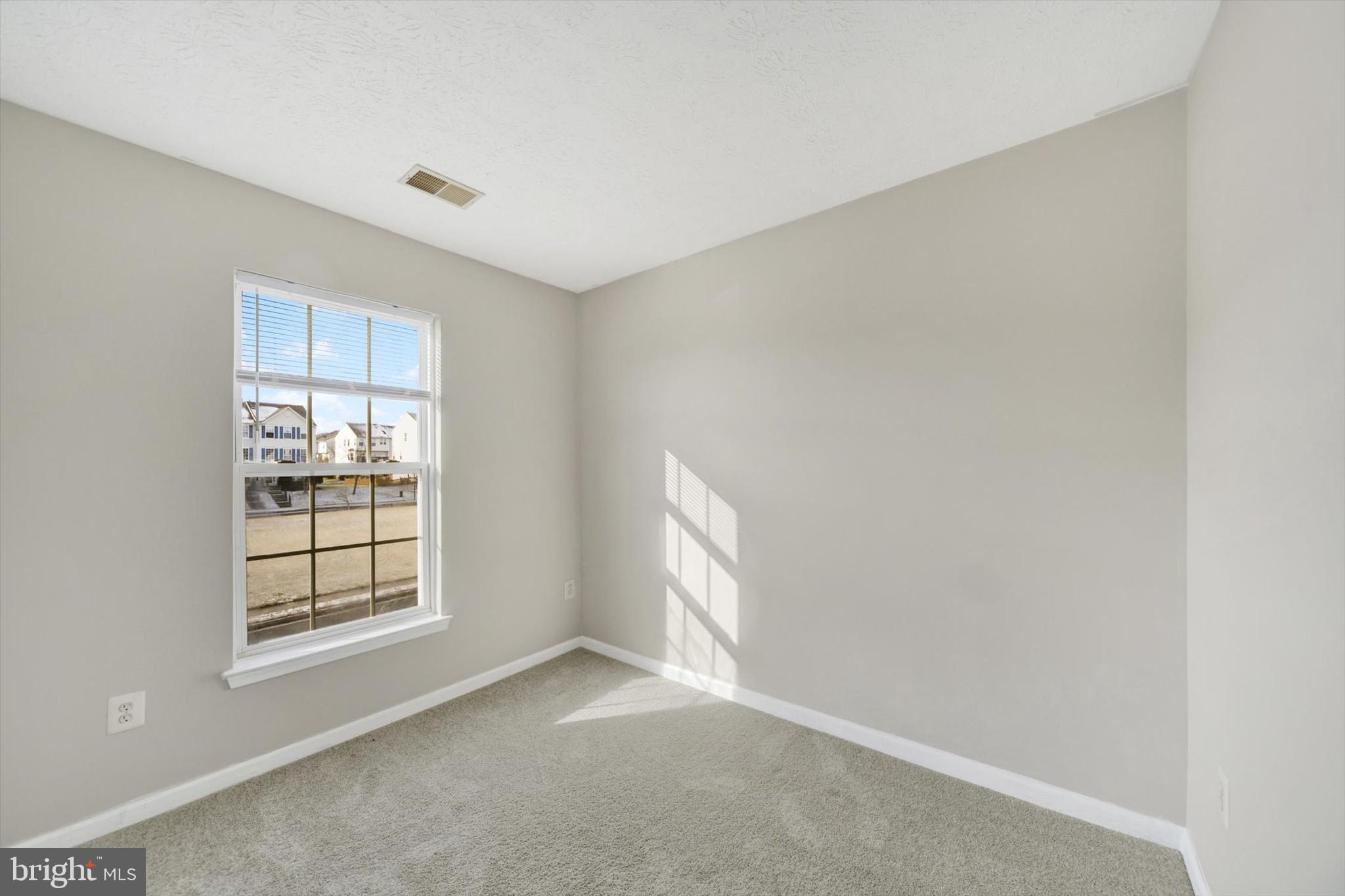 EATON SQUARE - Residential