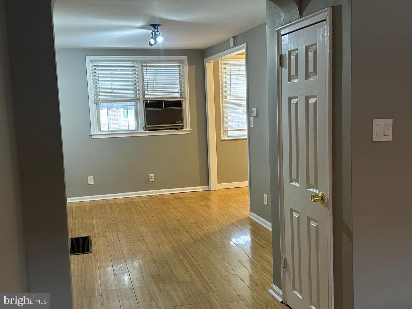 EASTWICK - Residential